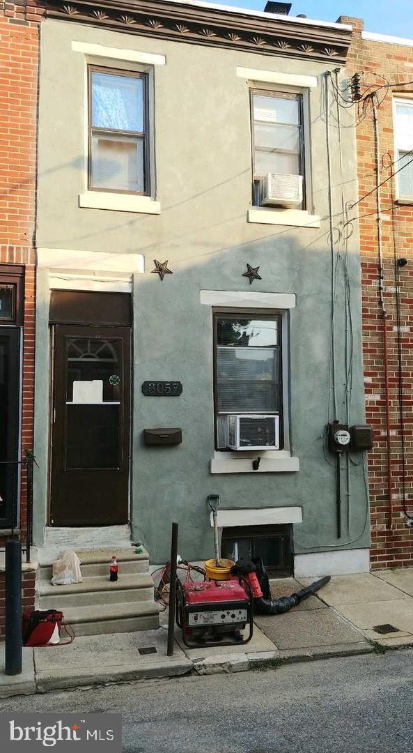 PORT RICHMOND - Residential