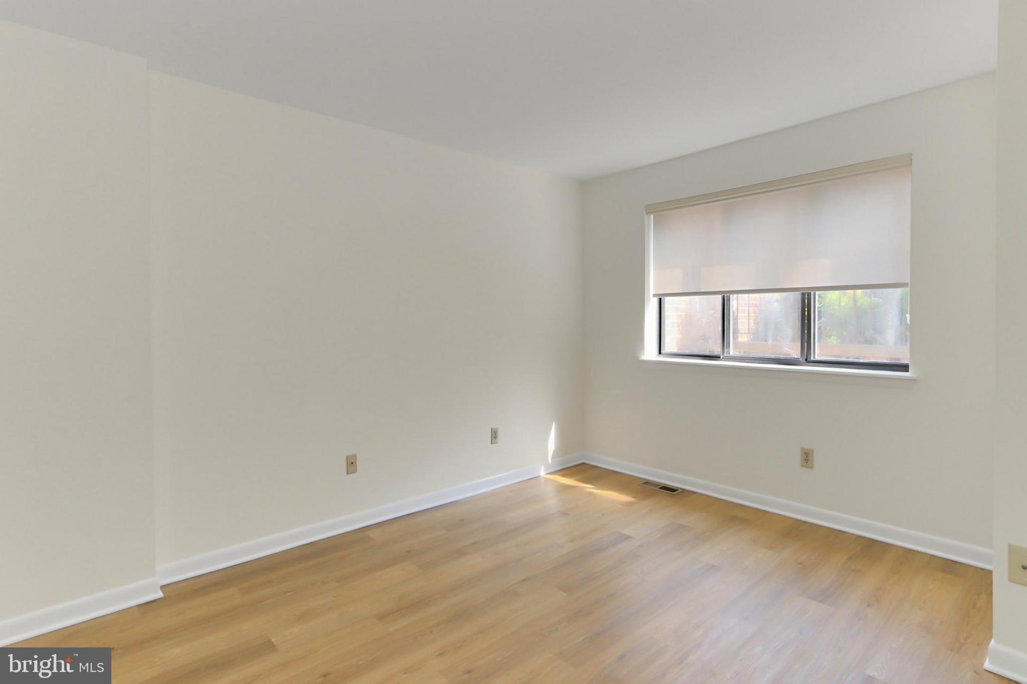 STEPPES OF BARCROFT - Residential