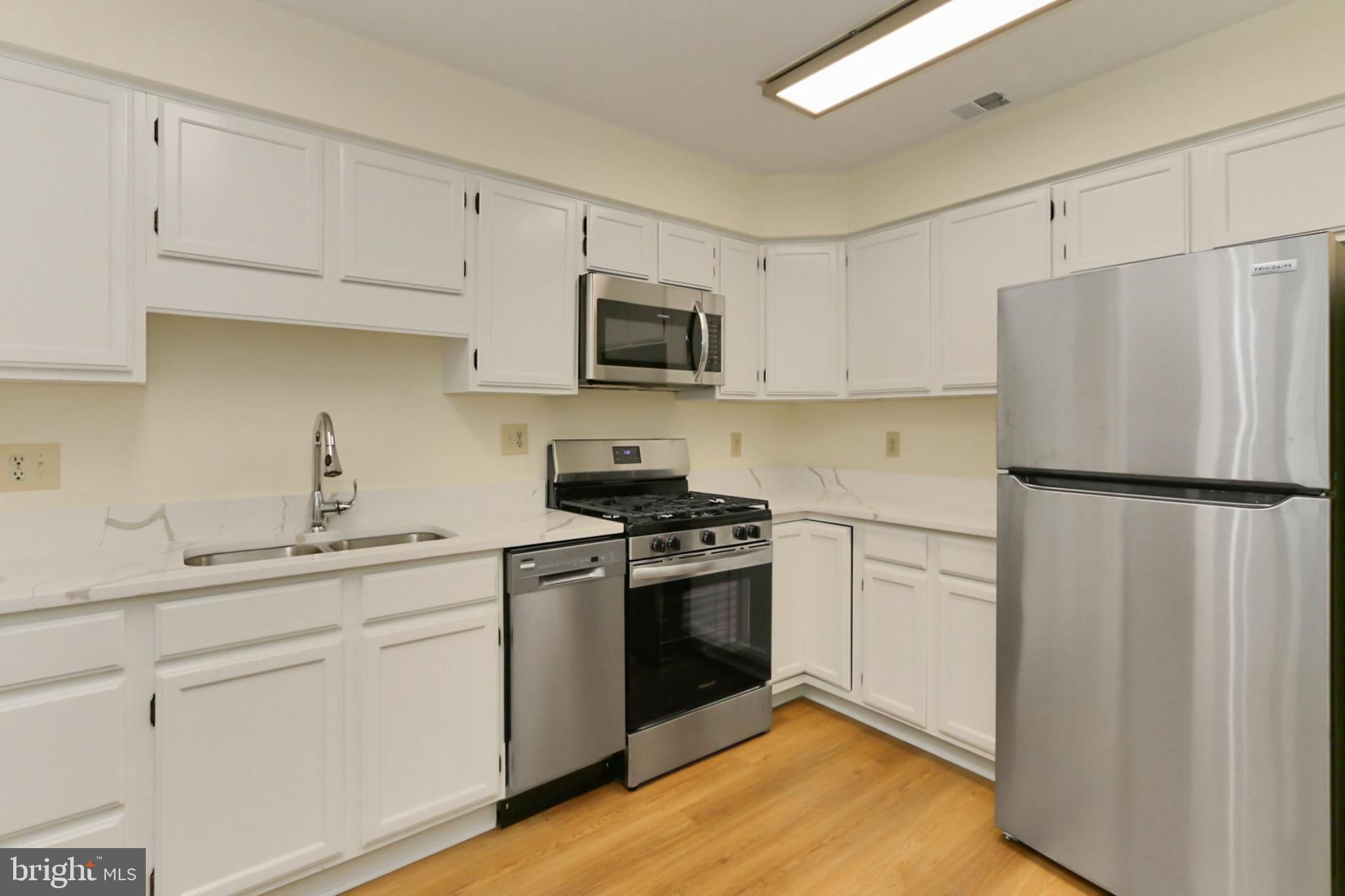 STEPPES OF BARCROFT - Residential