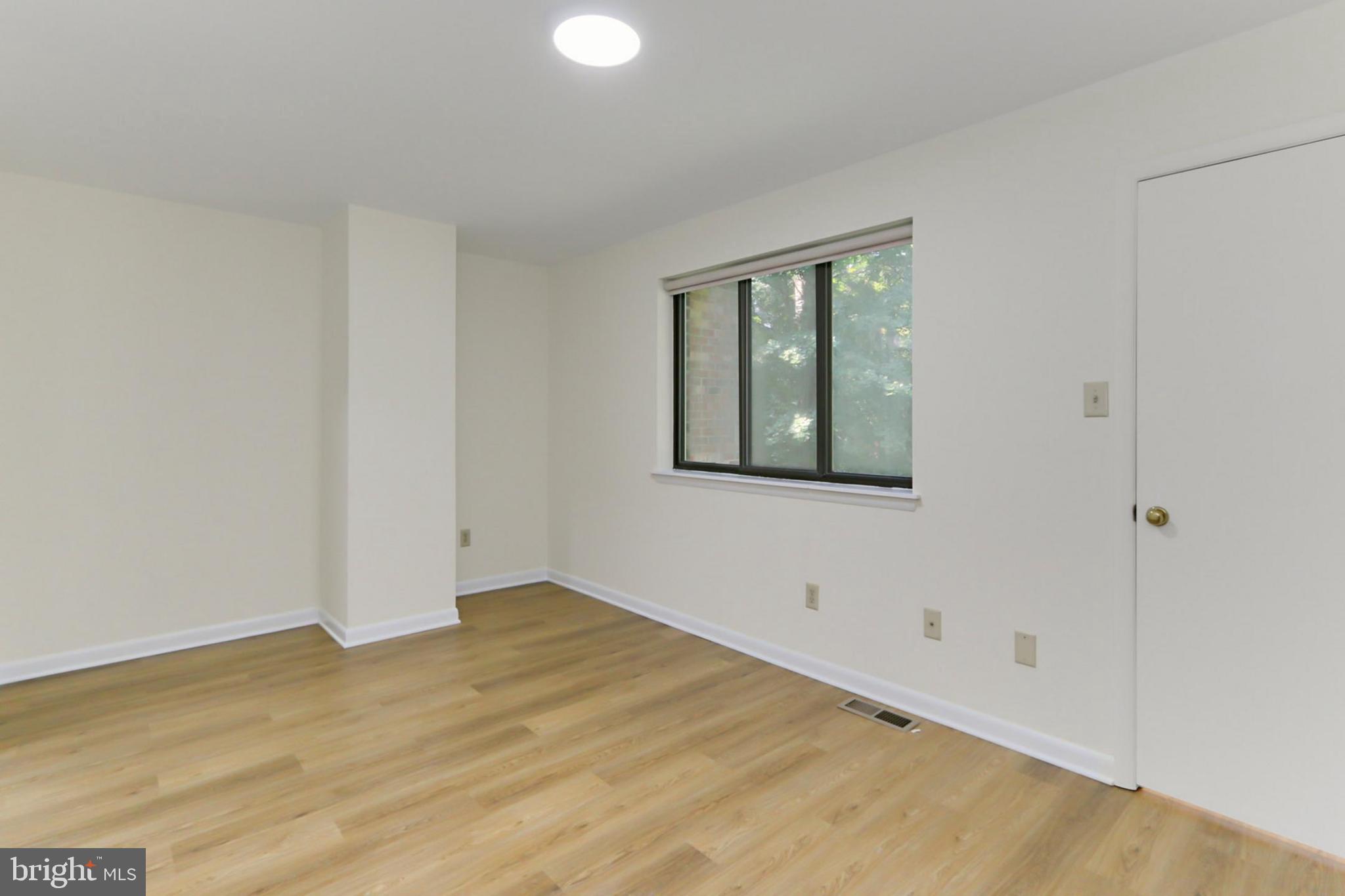 STEPPES OF BARCROFT - Residential