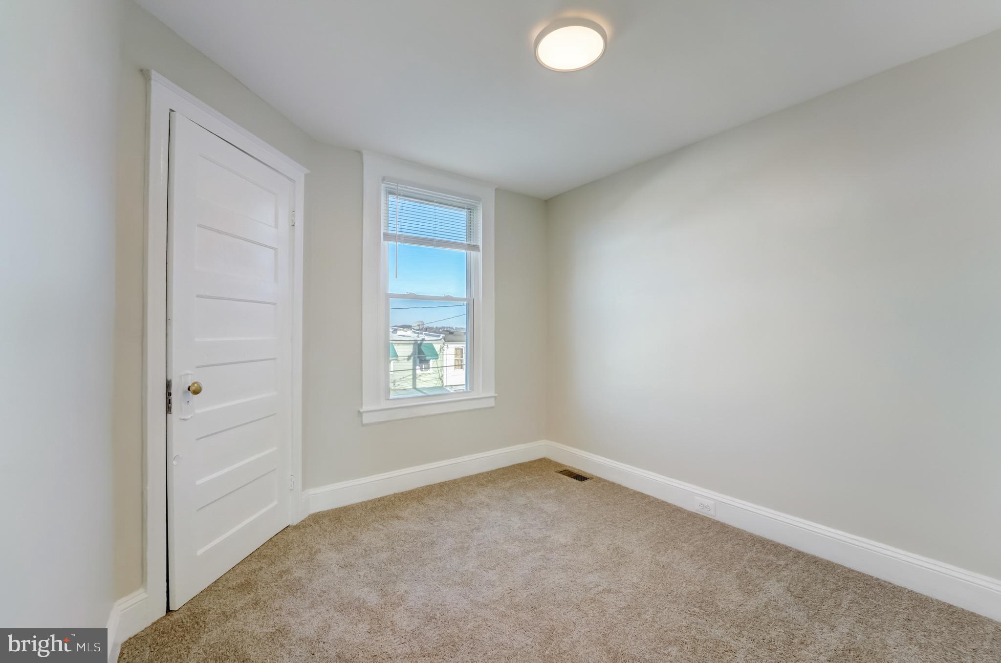 BELAIR-EDISON - Residential