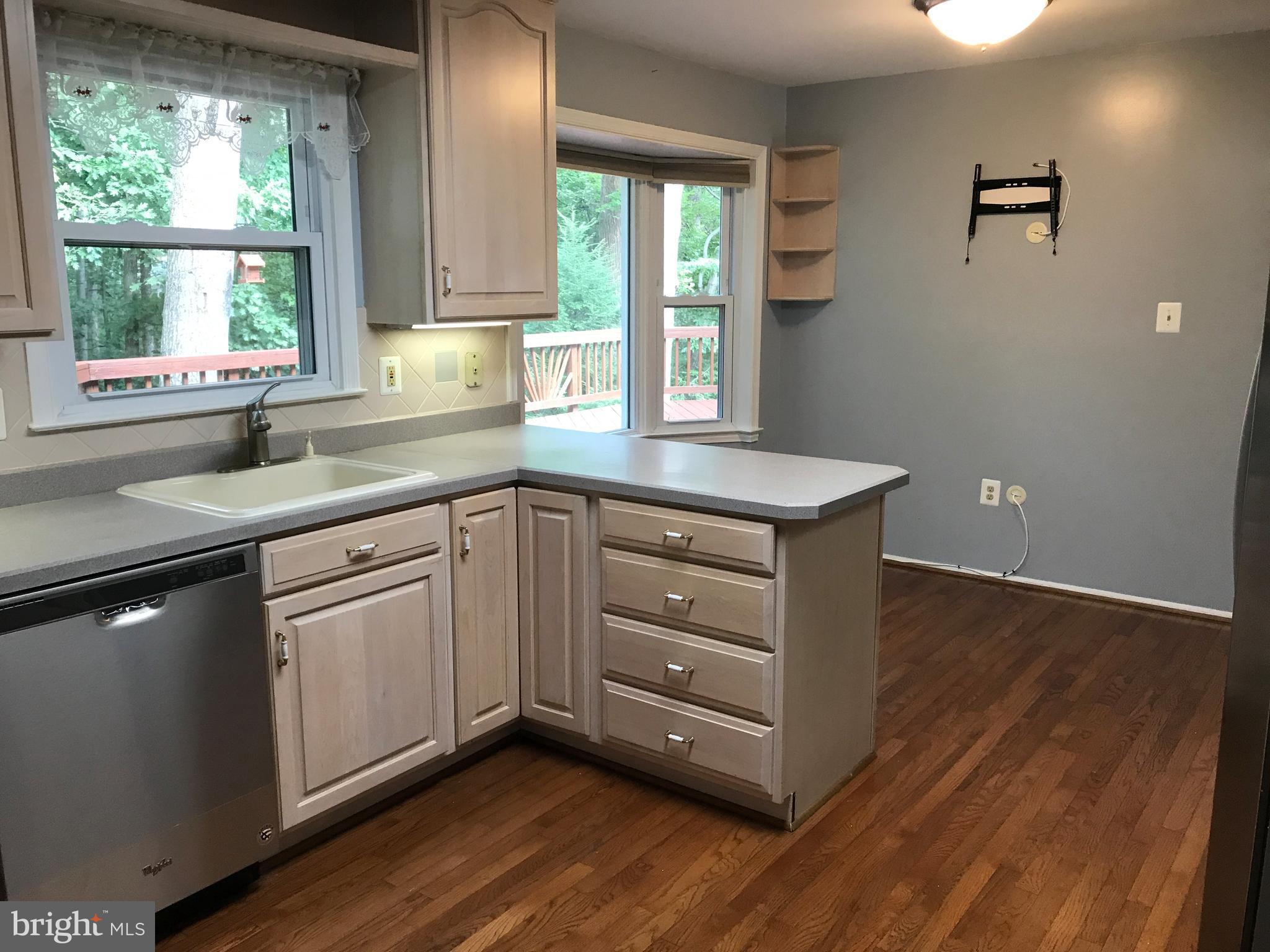 LAKE RIDGE - Residential