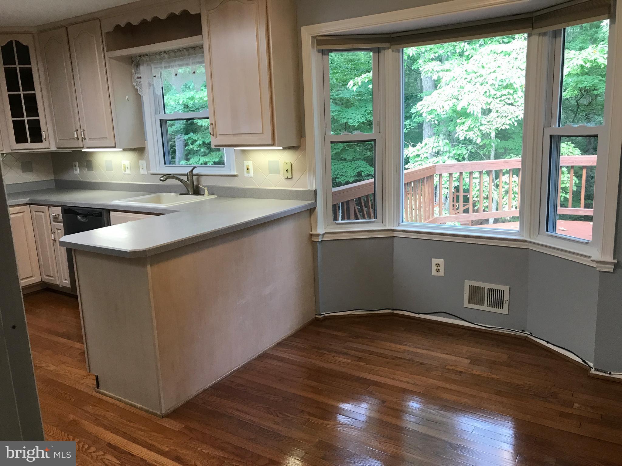 LAKE RIDGE - Residential