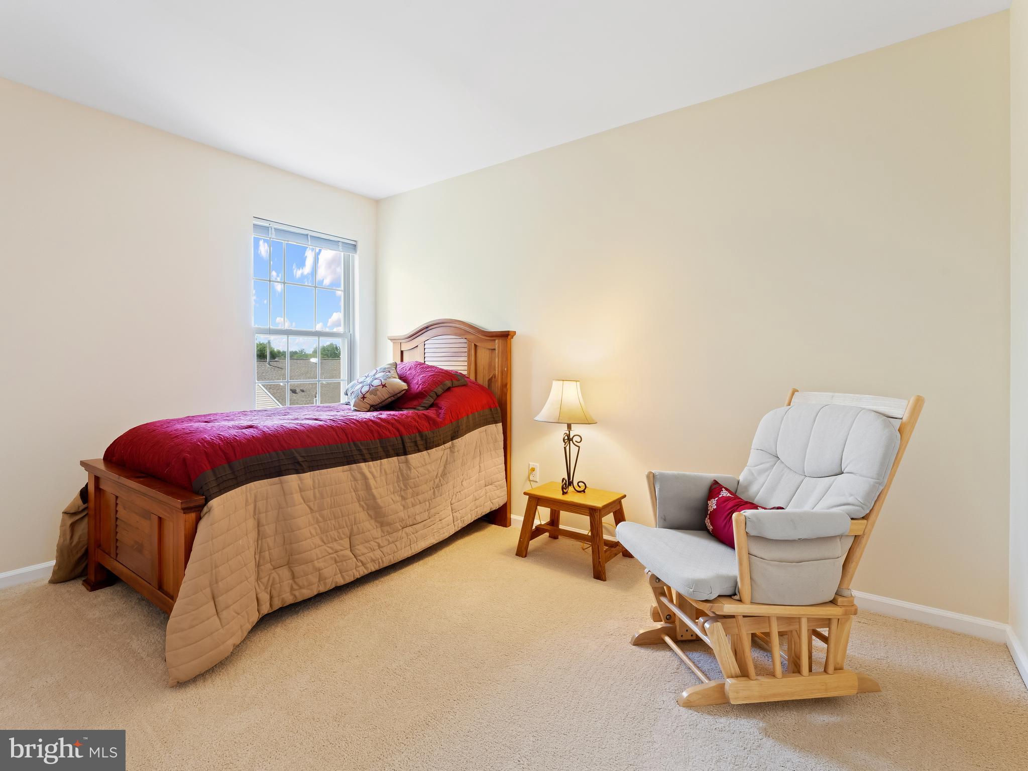 DEER RUN COURTS - Residential