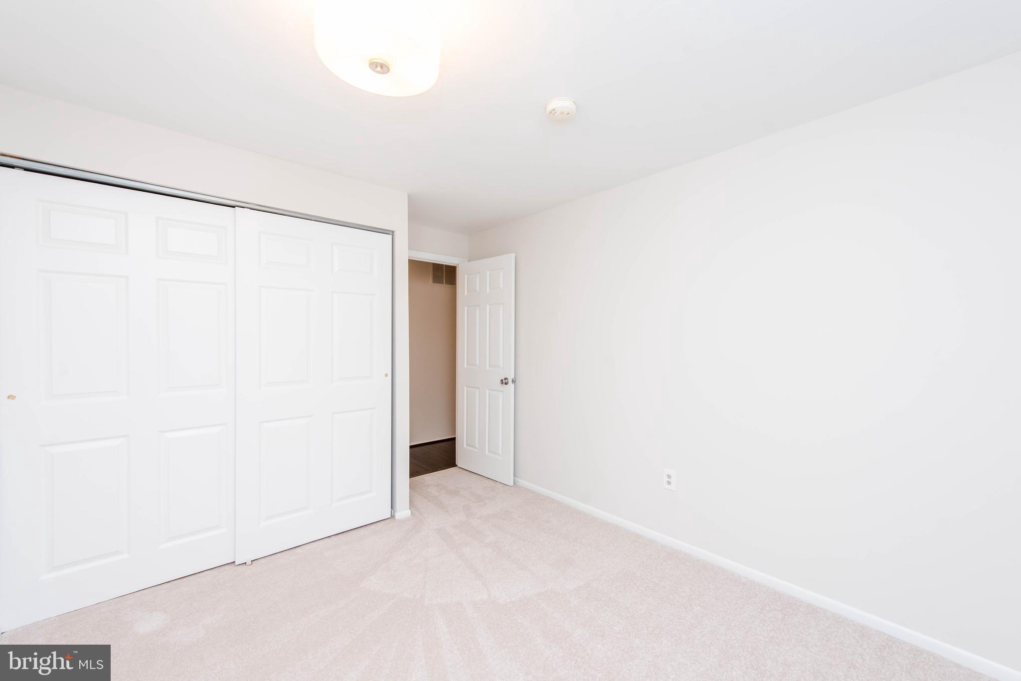 VILLAGE OF HICKORY RIDGE - Residential Lease