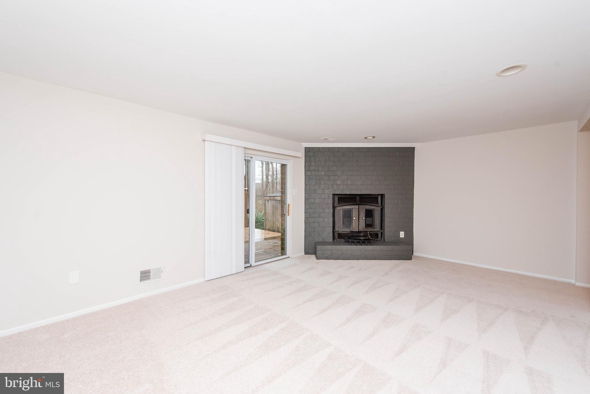 VILLAGE OF HICKORY RIDGE - Residential Lease