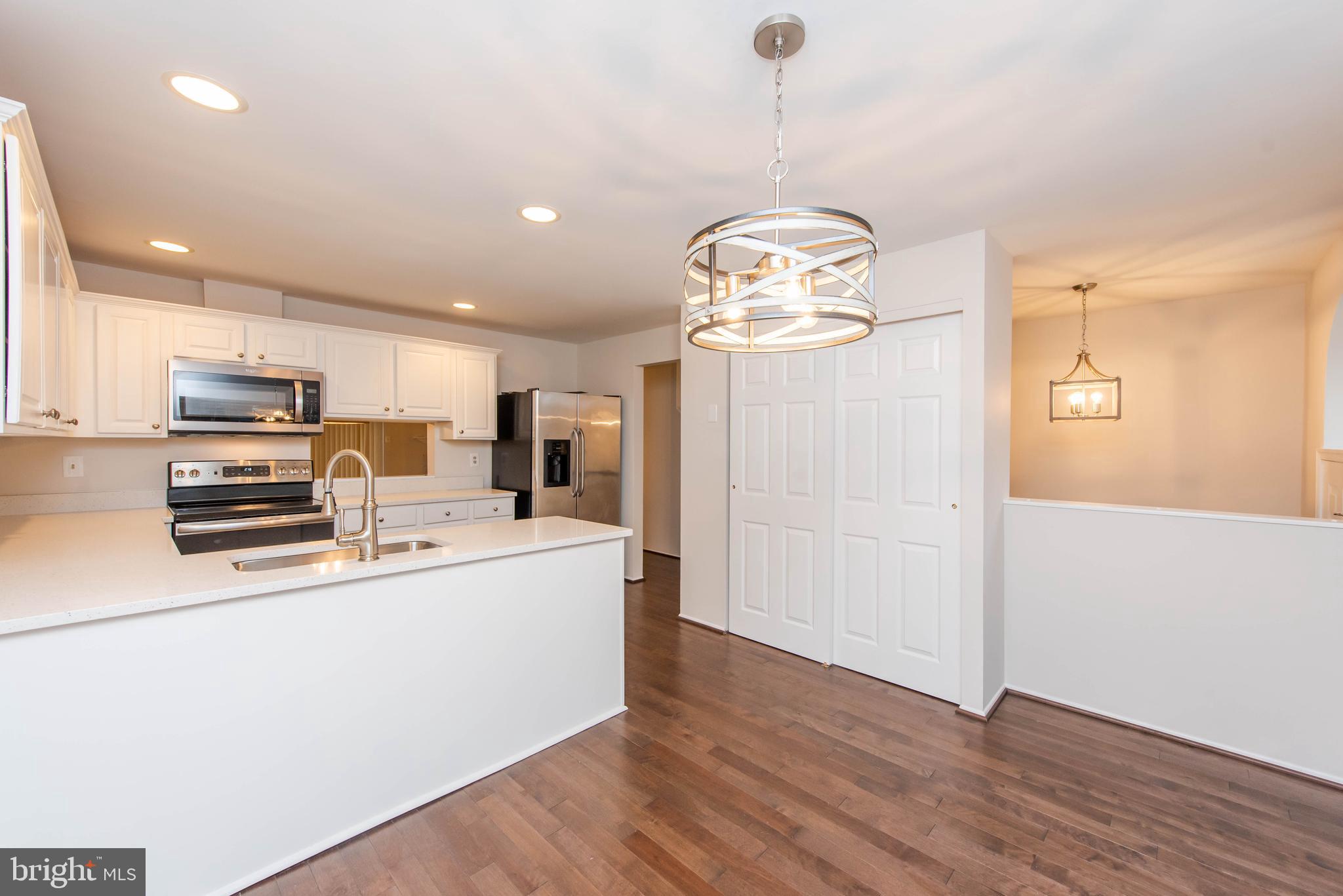 VILLAGE OF HICKORY RIDGE - Residential Lease