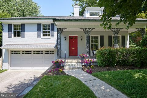 Photo of 5518 UPPINGHAM ST, CHEVY CHASE, MD 20815 (MLS # MDMC2095436)