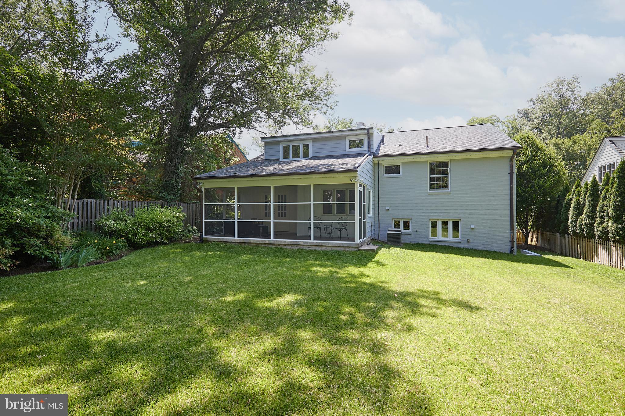 SOMERSET HEIGHTS - Residential