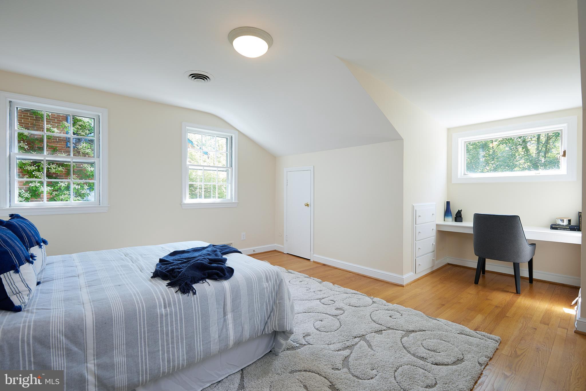 SOMERSET HEIGHTS - Residential