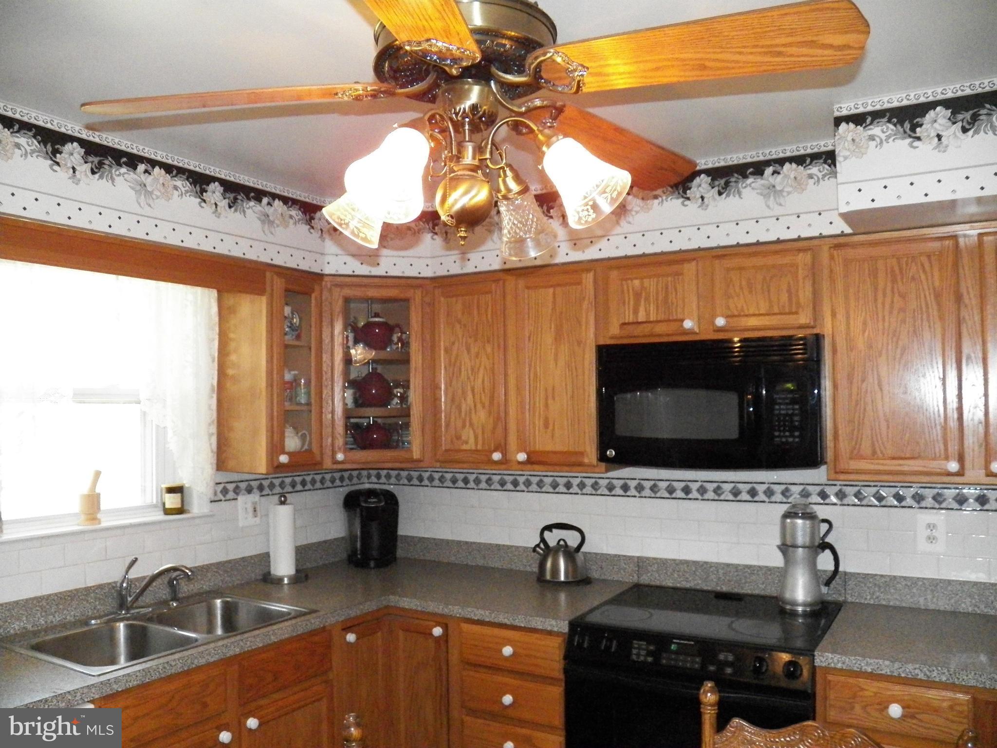 CALTOR MANOR - Residential