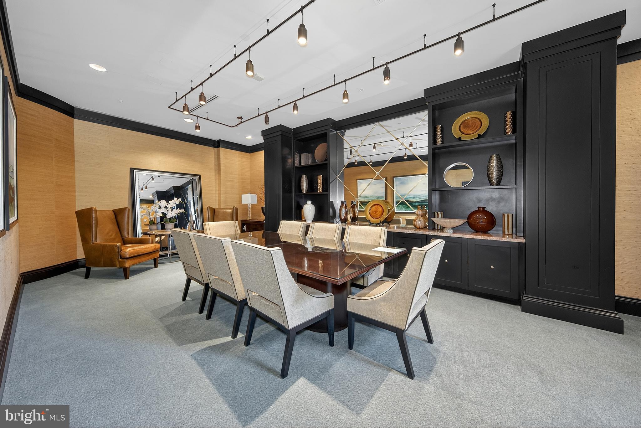 ONE PARK CREST - Residential