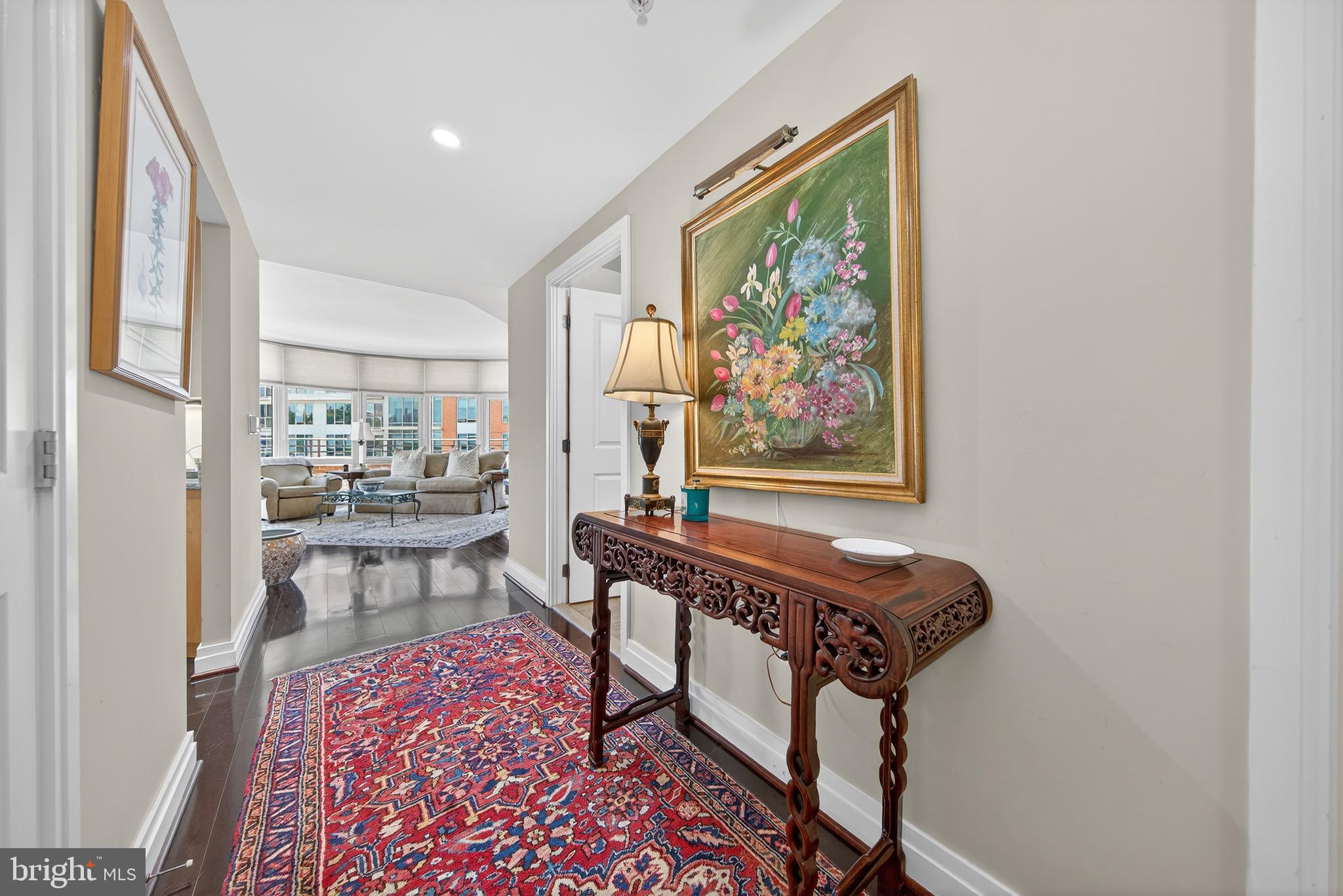 ONE PARK CREST - Residential