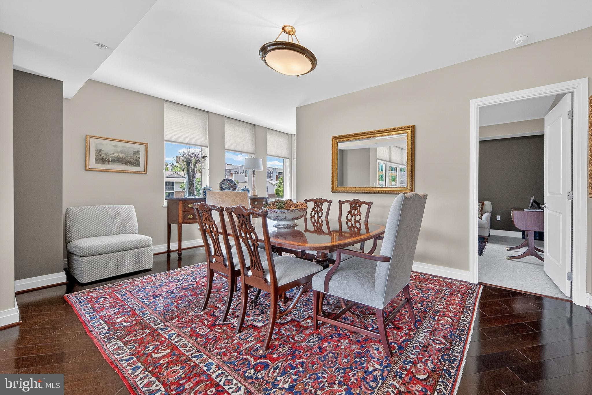 ONE PARK CREST - Residential