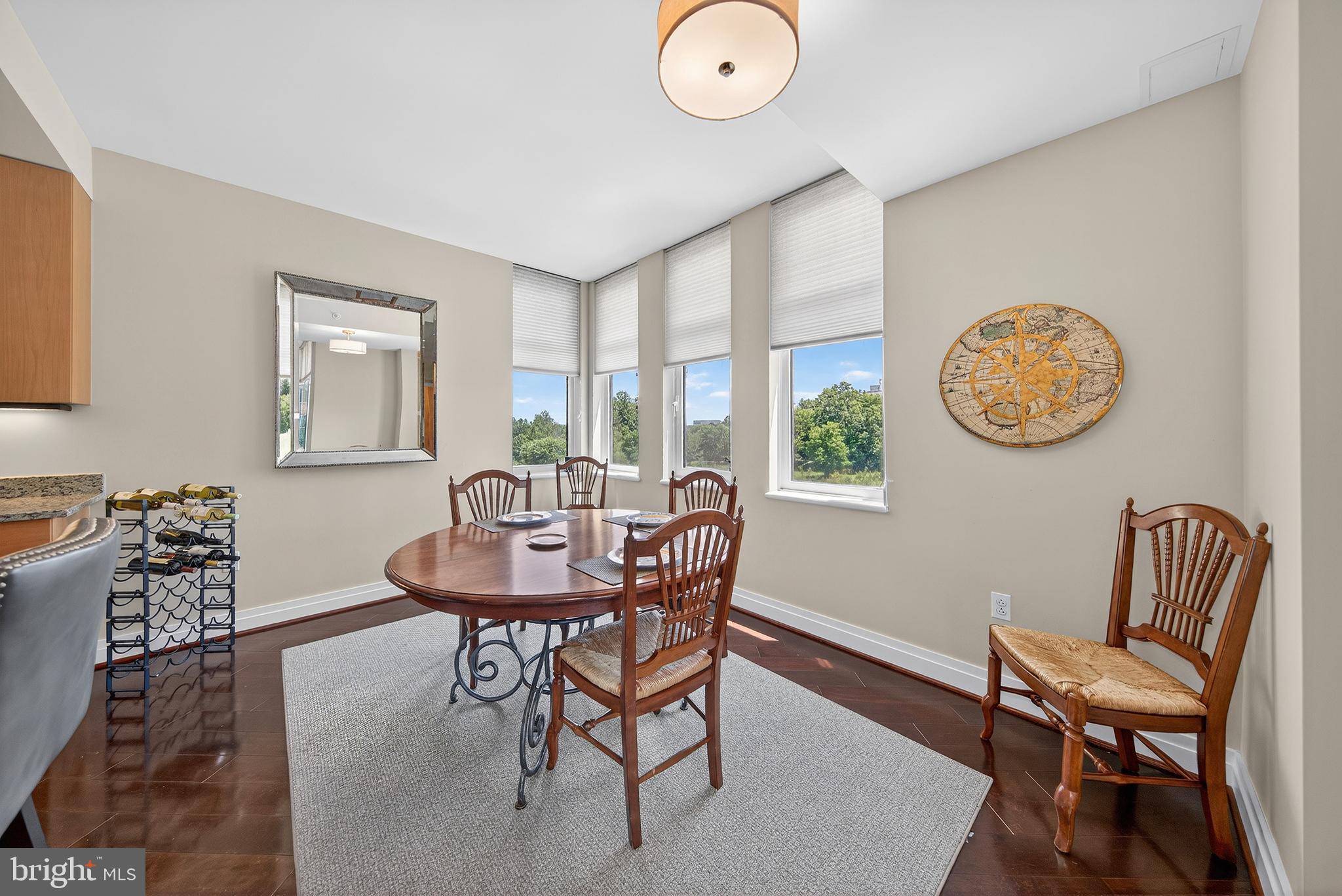 ONE PARK CREST - Residential
