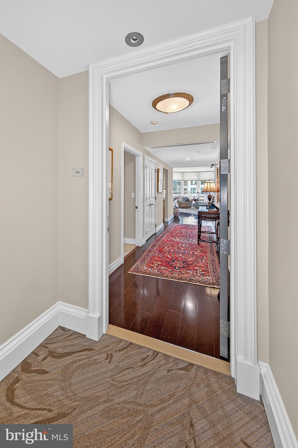 ONE PARK CREST - Residential