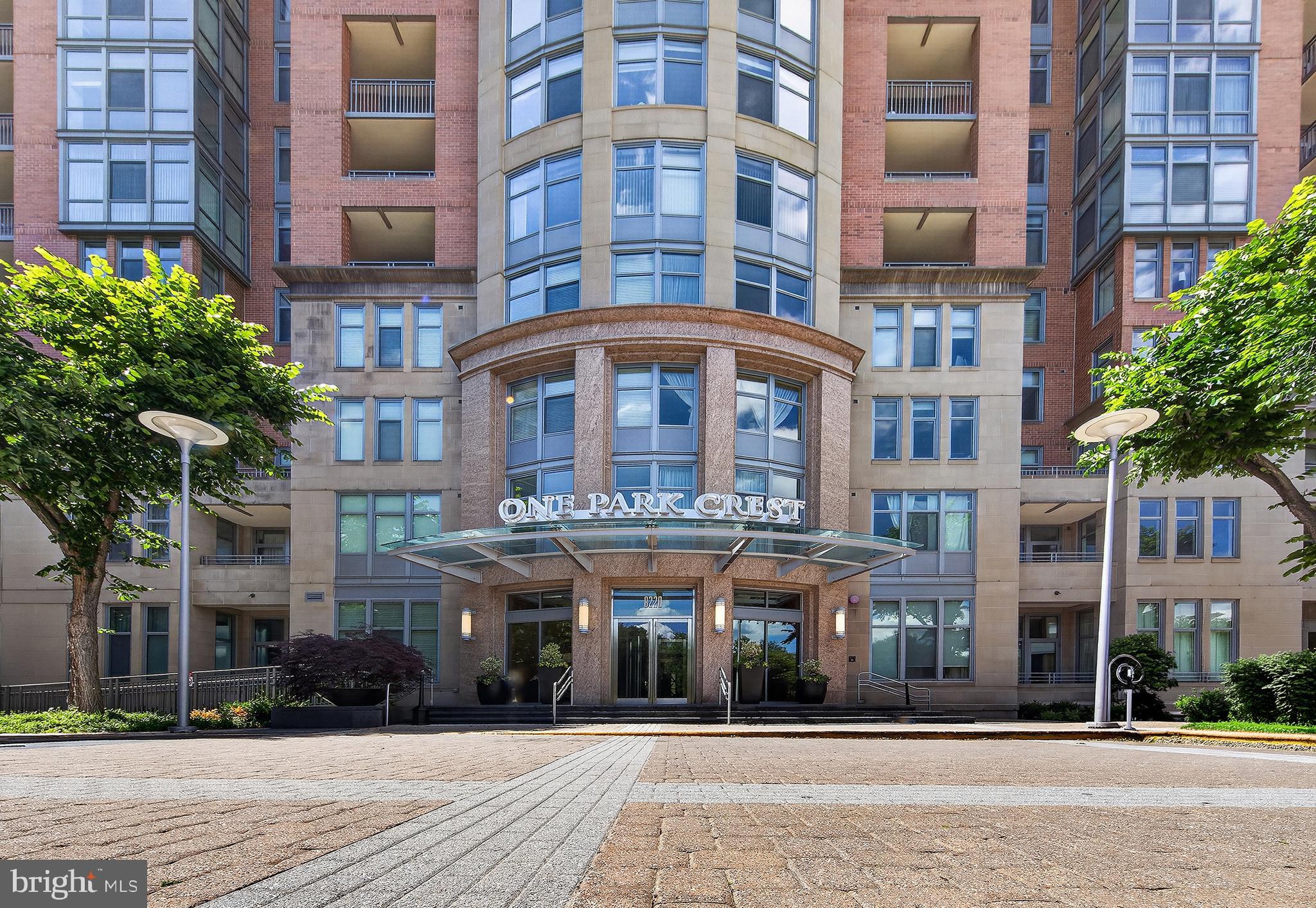ONE PARK CREST - Residential
