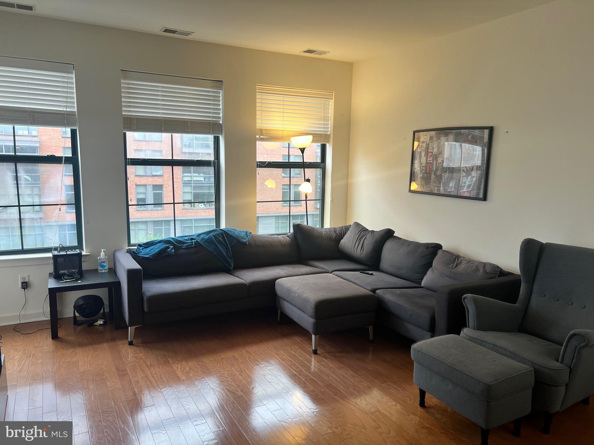 CHARLES VILLAGE - Residential Lease