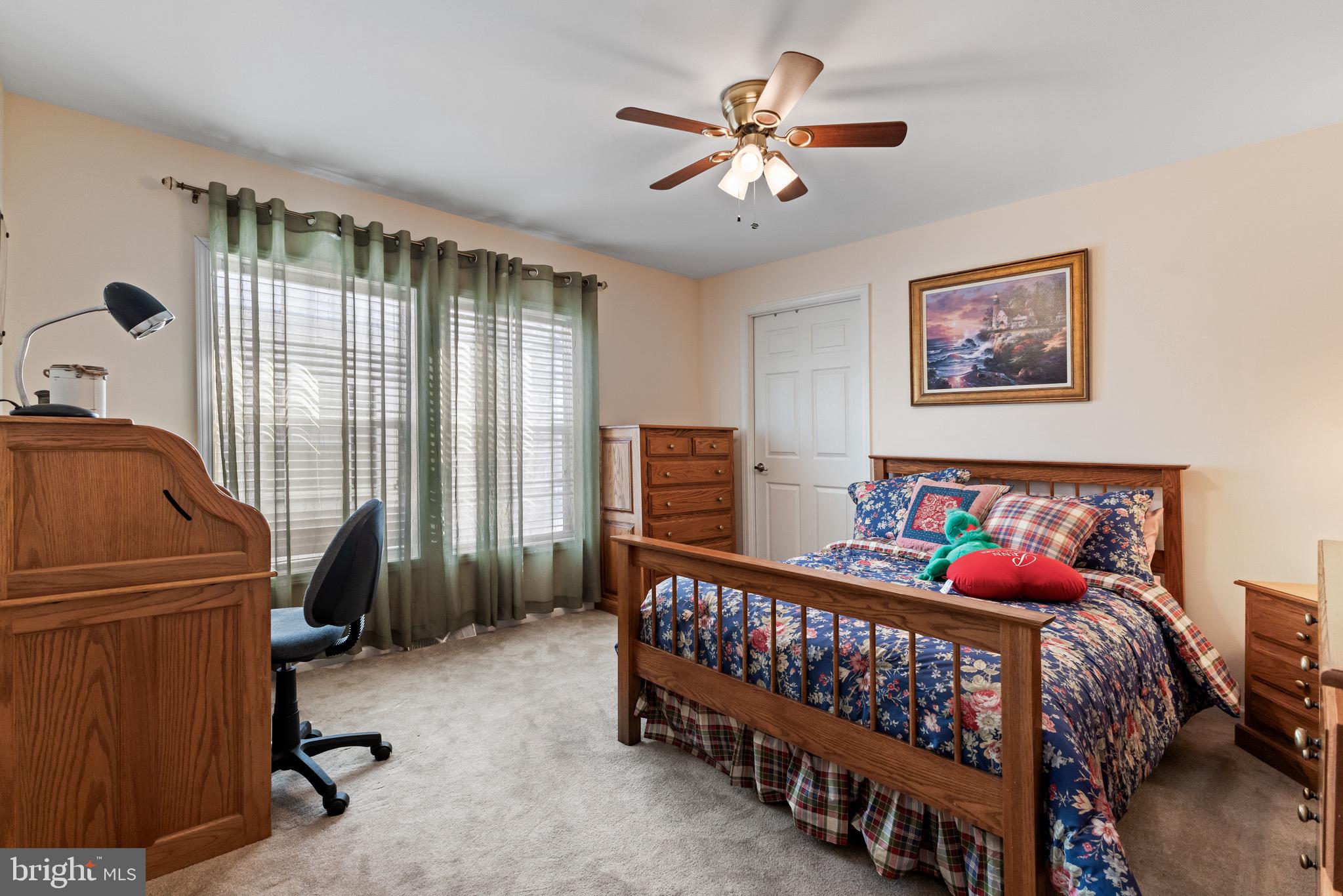 LIBERTY VILLAGE - Residential