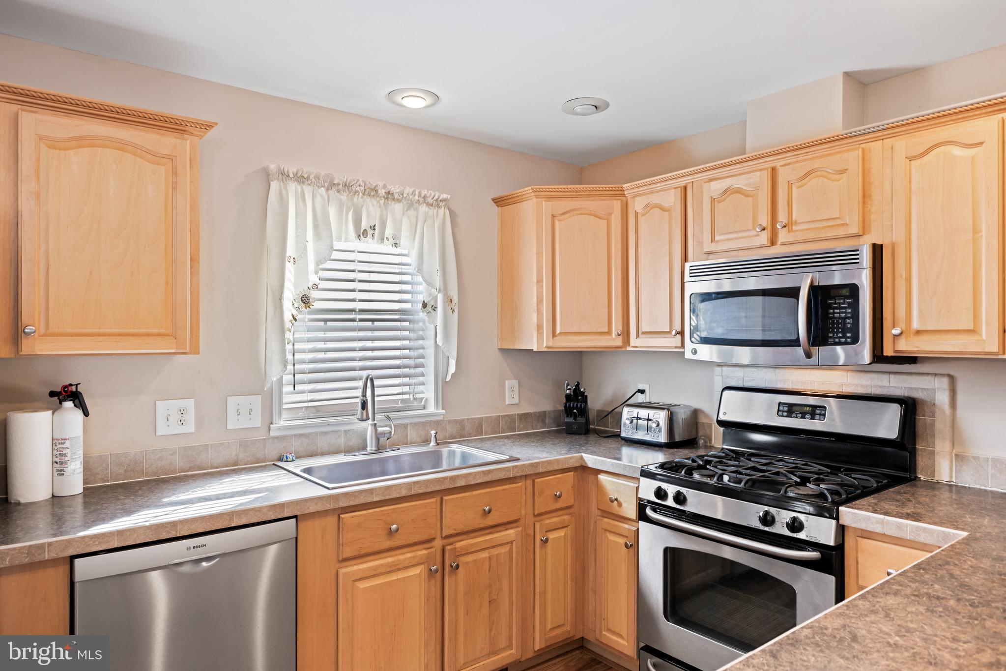 LIBERTY VILLAGE - Residential