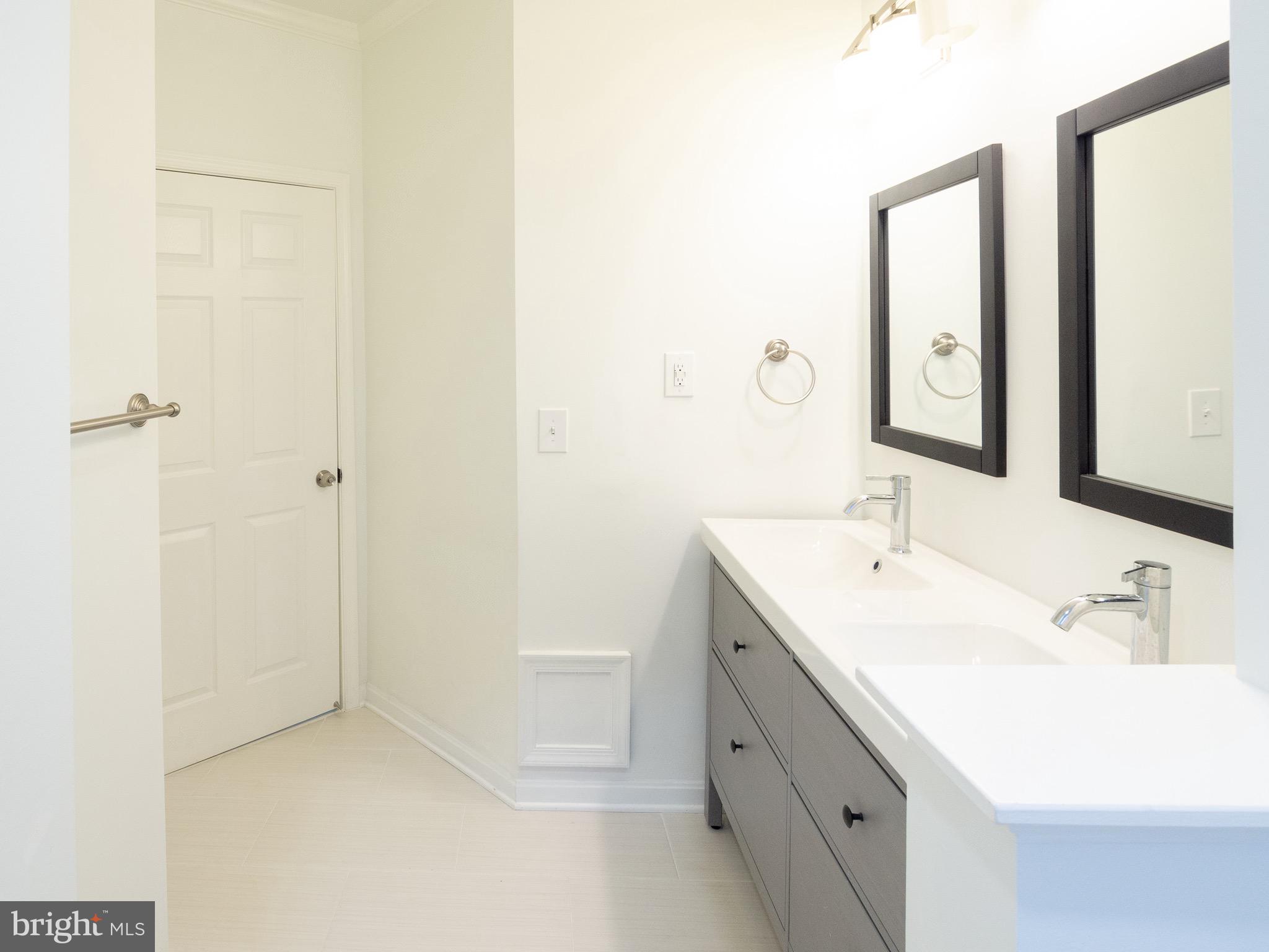 GATES OF WESTFALLS - Residential