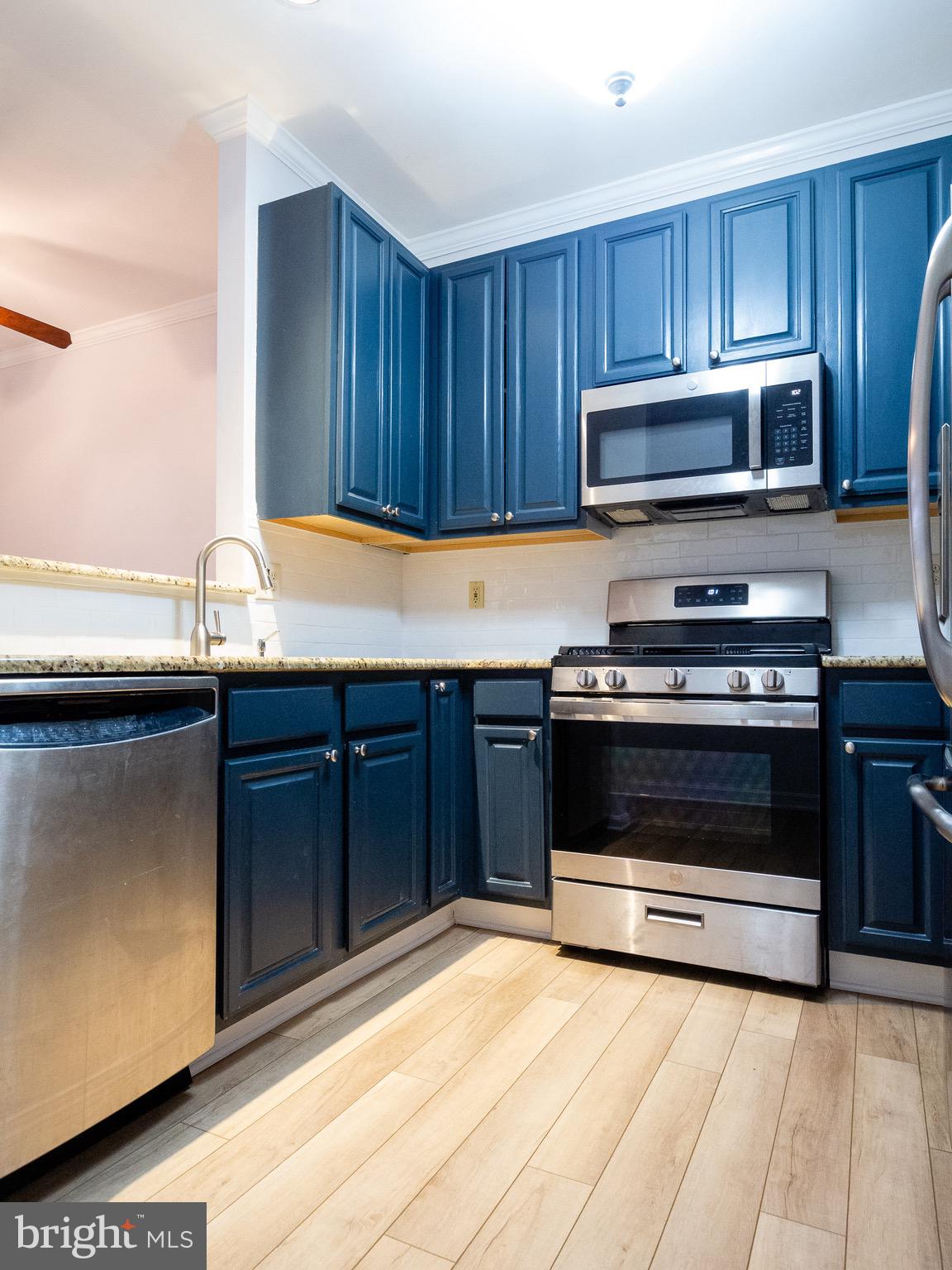 GATES OF WESTFALLS - Residential