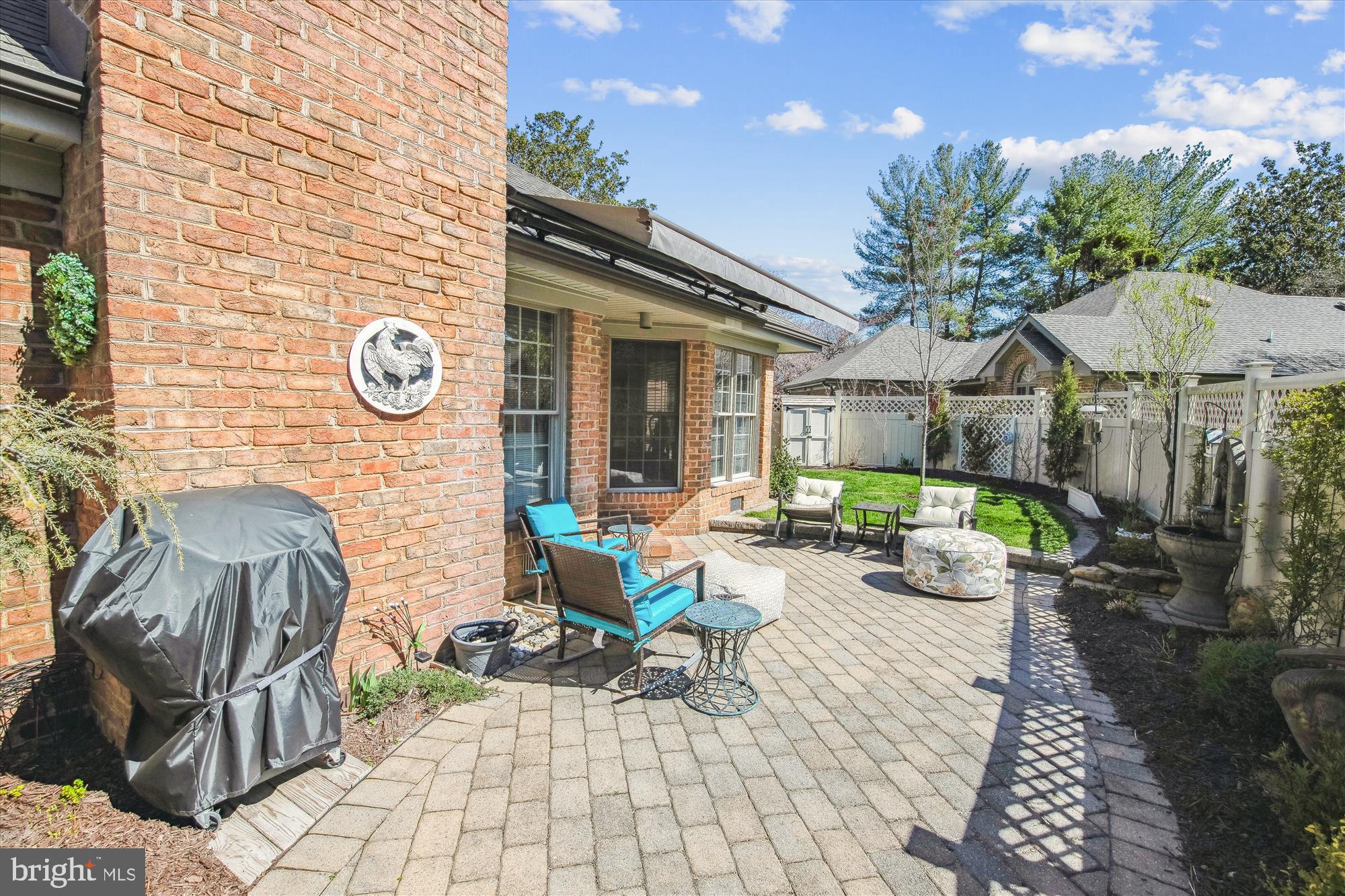 VILLAGE IN THE PARK - Residential