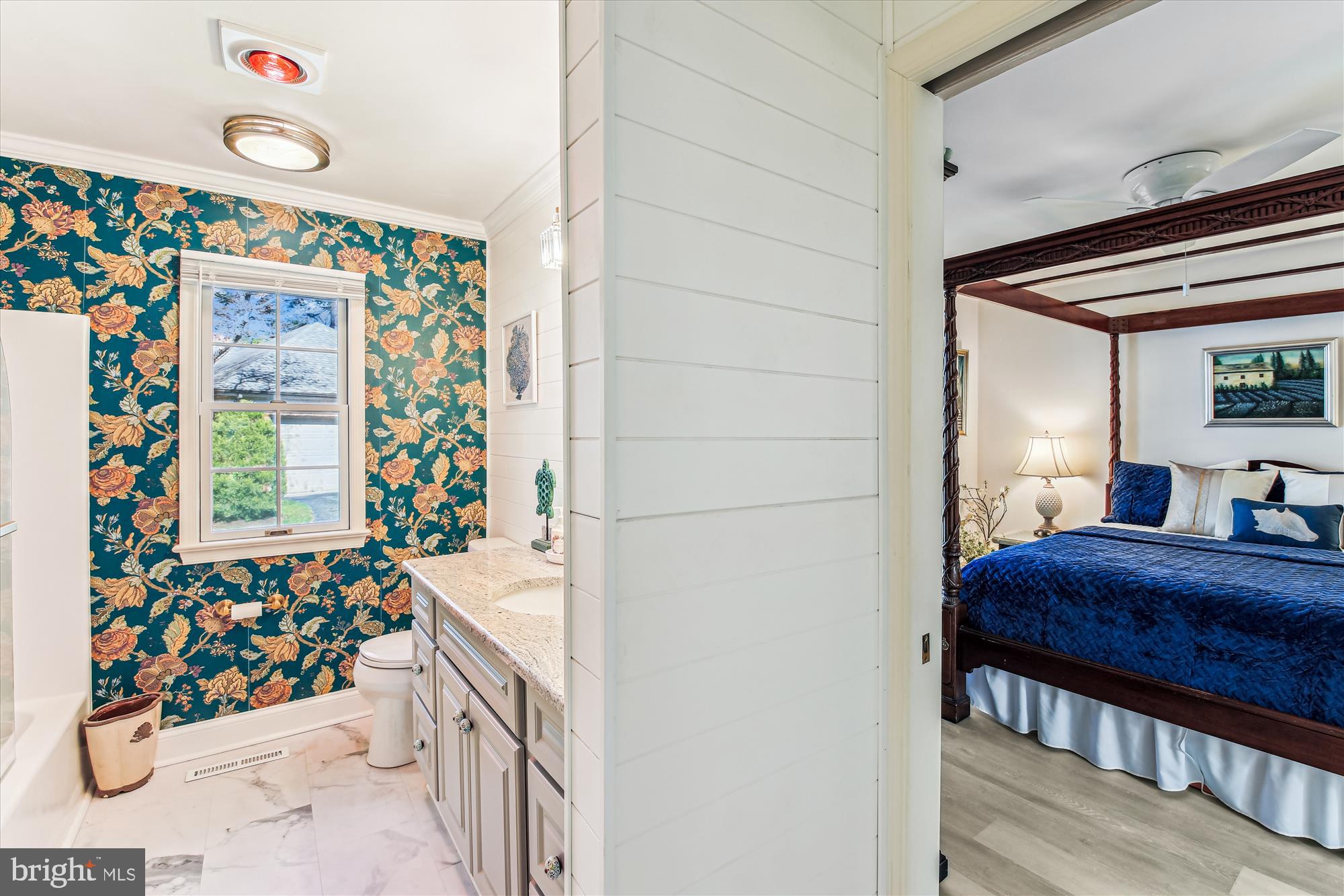 VILLAGE IN THE PARK - Residential