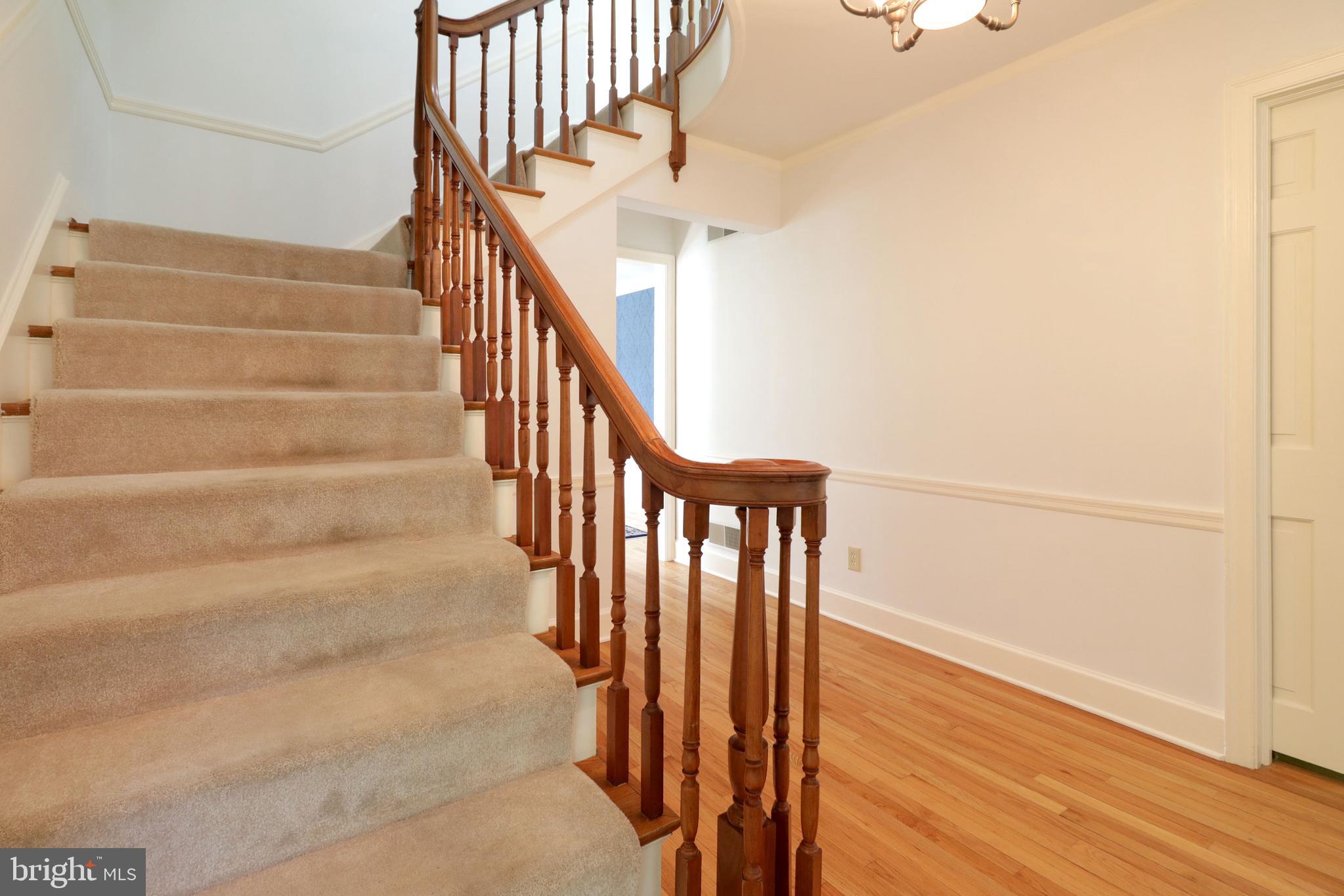 COLLEGE HEIGHTS - Residential