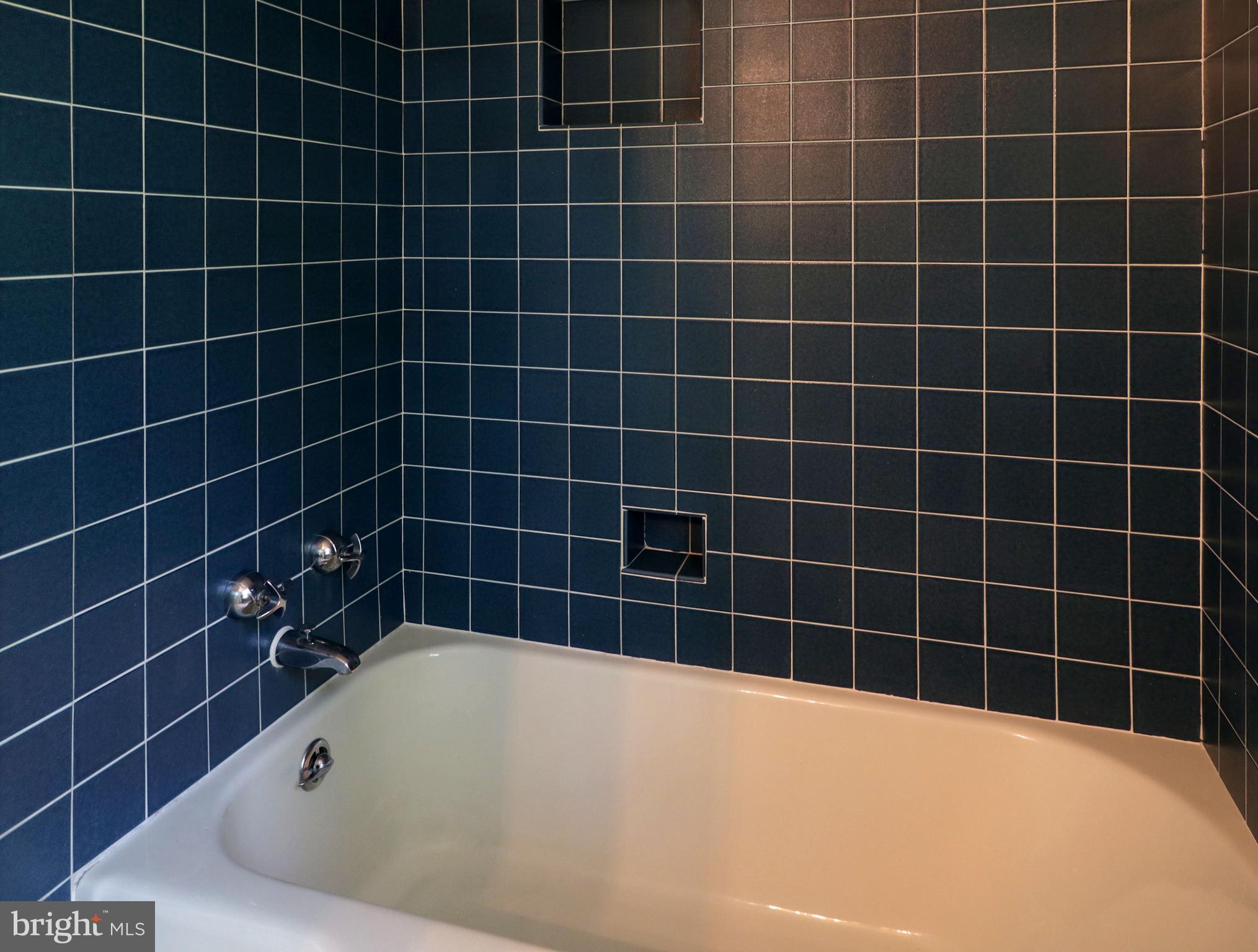 COLLEGE HEIGHTS - Residential