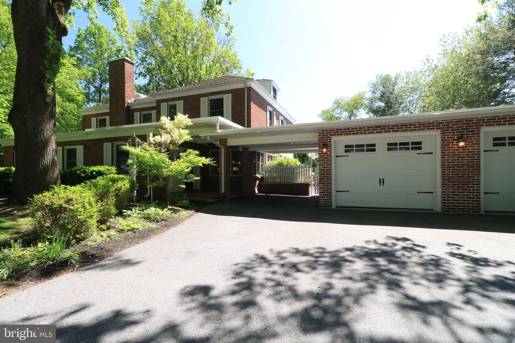 COLLEGE HEIGHTS - Residential