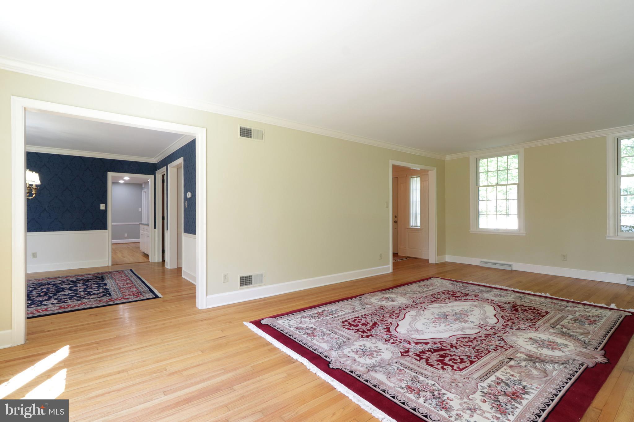 COLLEGE HEIGHTS - Residential