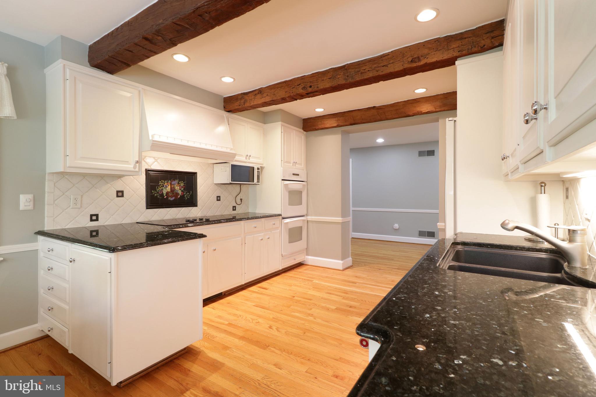 COLLEGE HEIGHTS - Residential