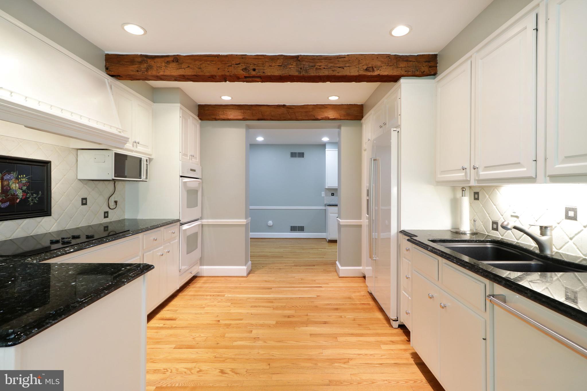 COLLEGE HEIGHTS - Residential