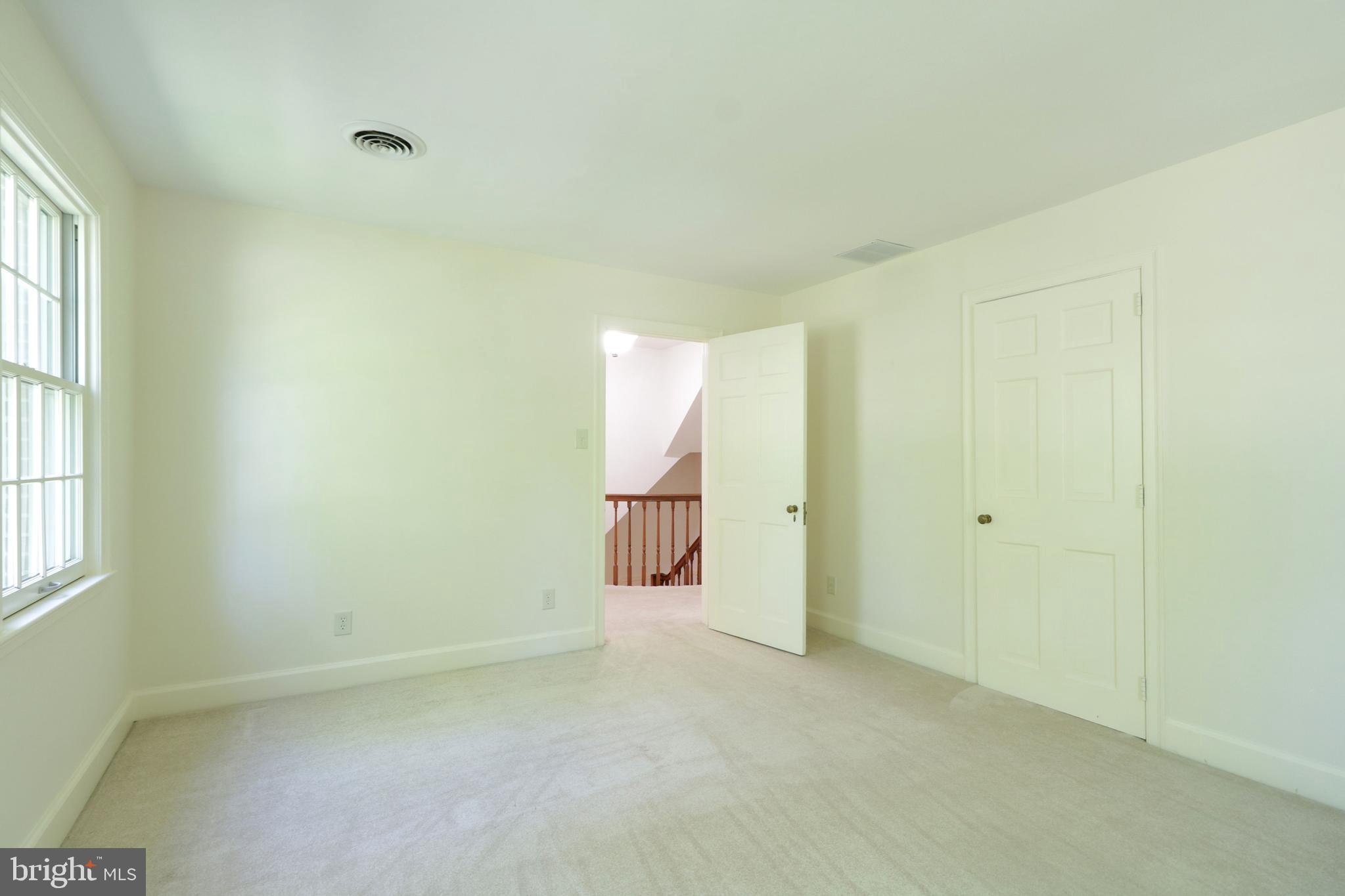 COLLEGE HEIGHTS - Residential