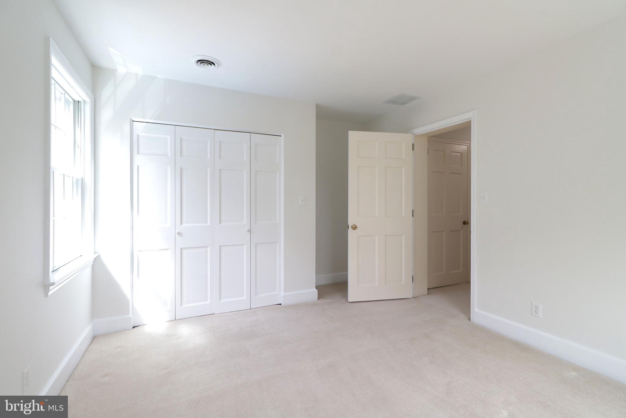 COLLEGE HEIGHTS - Residential