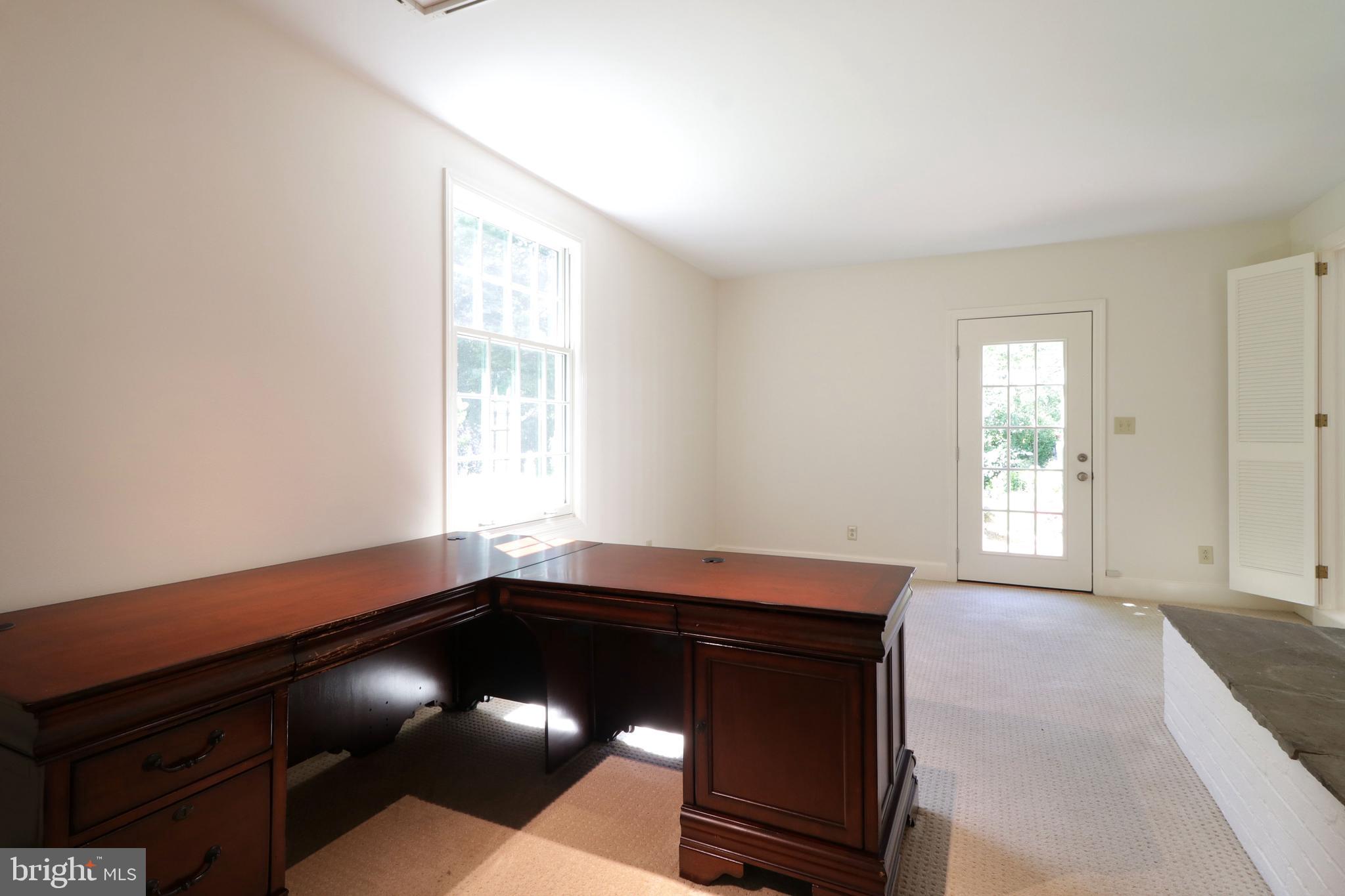 COLLEGE HEIGHTS - Residential