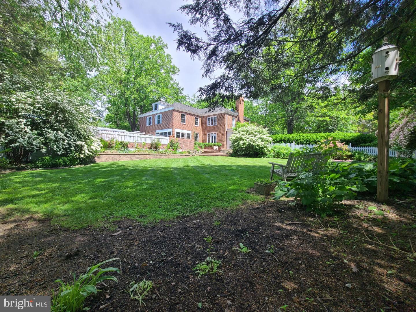 COLLEGE HEIGHTS - Residential