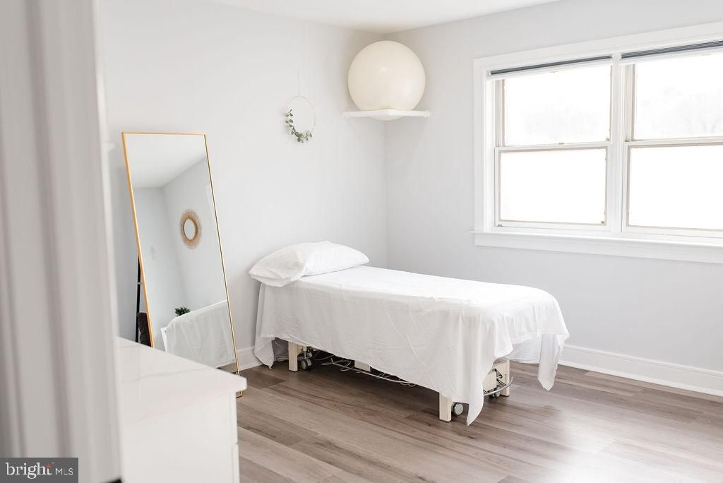 Photo of 4 Terry Drive #DR SUITE, NEWTOWN, PA 18940 (MLS # PABU2112754)