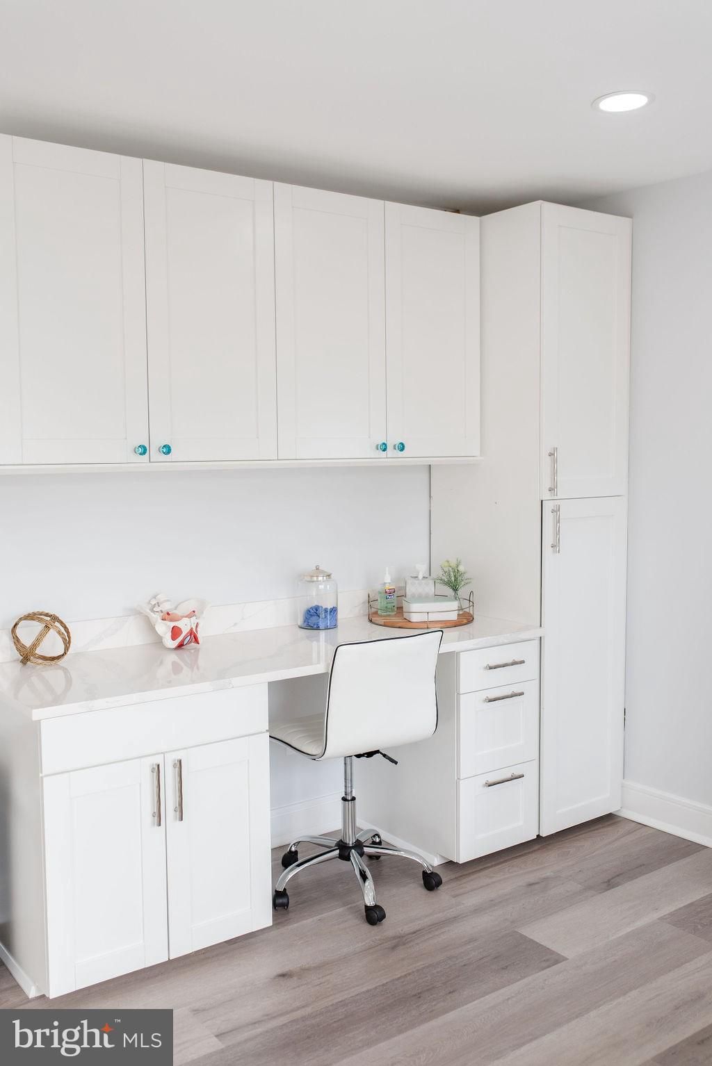 Photo of 4 Terry Drive #DR SUITE, NEWTOWN, PA 18940 (MLS # PABU2112754)