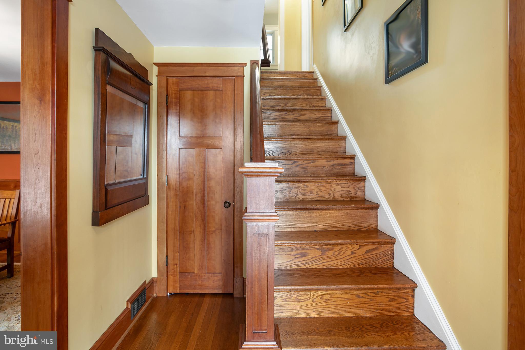 RIDGEWOOD VILLAGE - Residential Lease