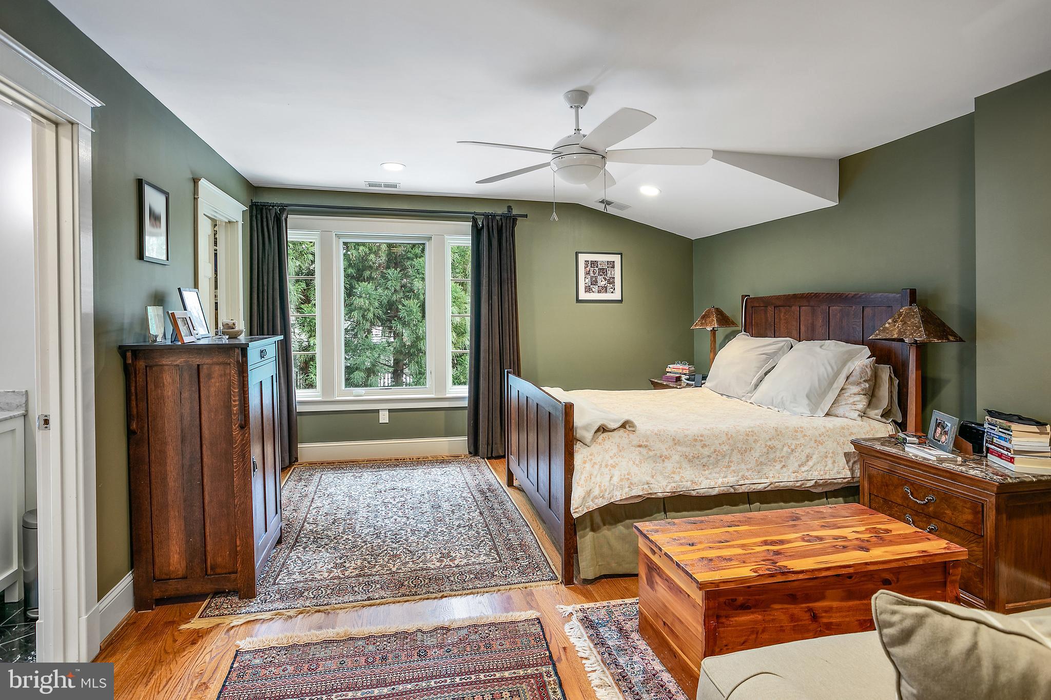 RIDGEWOOD VILLAGE - Residential Lease