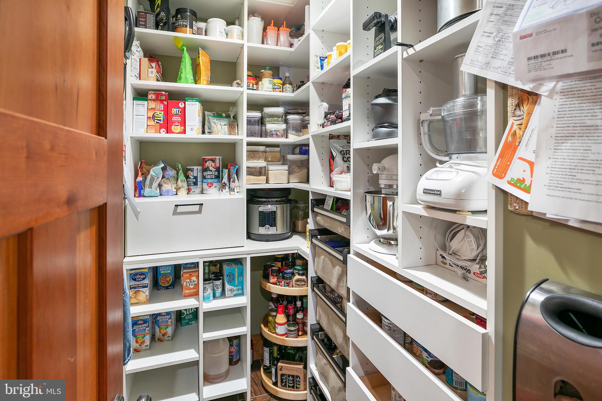 RIDGEWOOD VILLAGE - Residential Lease