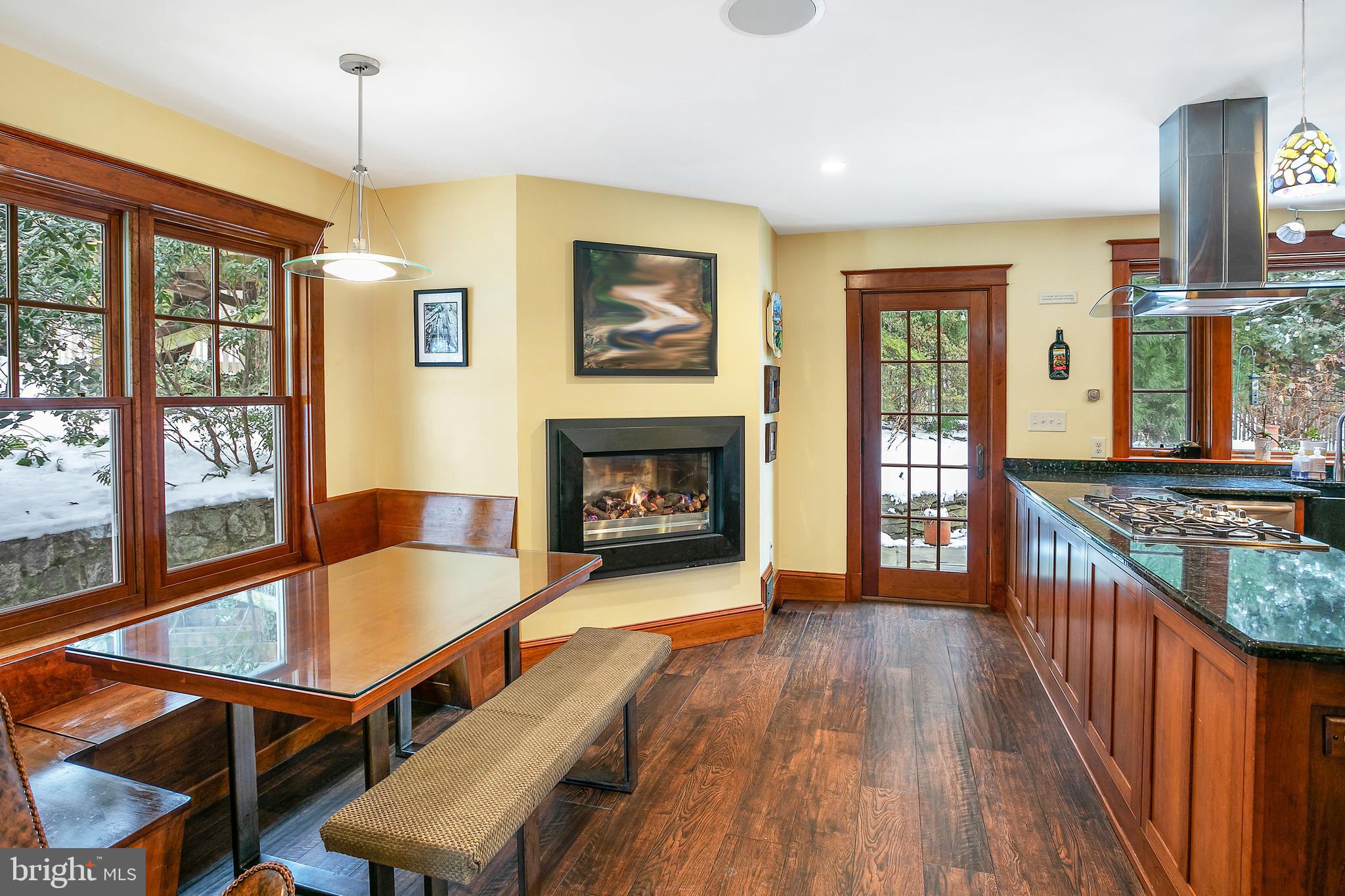 RIDGEWOOD VILLAGE - Residential Lease