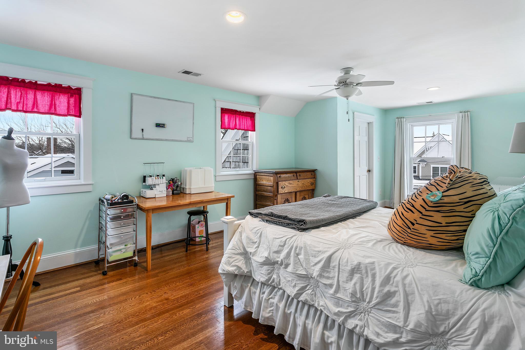 RIDGEWOOD VILLAGE - Residential Lease