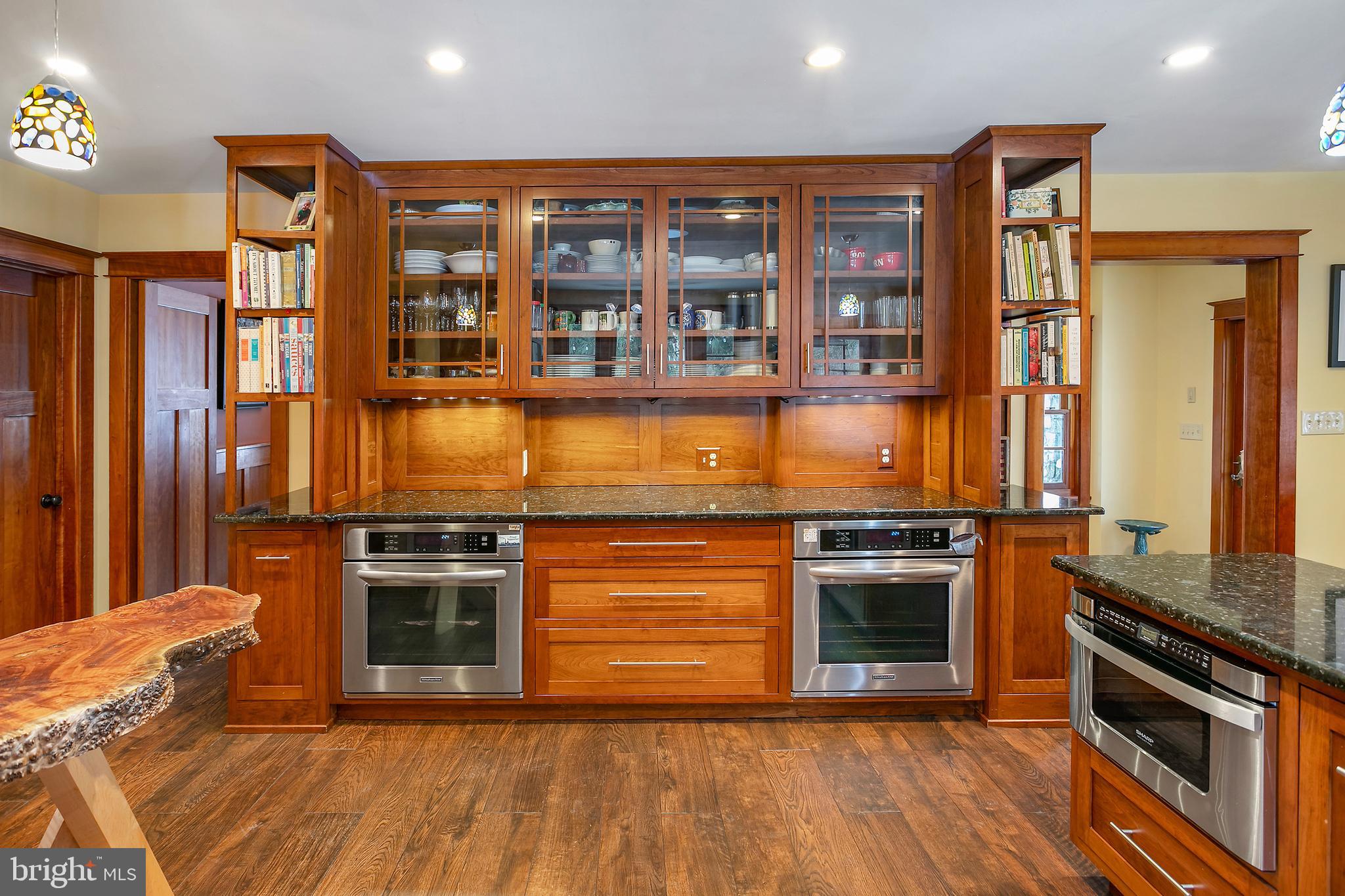 RIDGEWOOD VILLAGE - Residential Lease