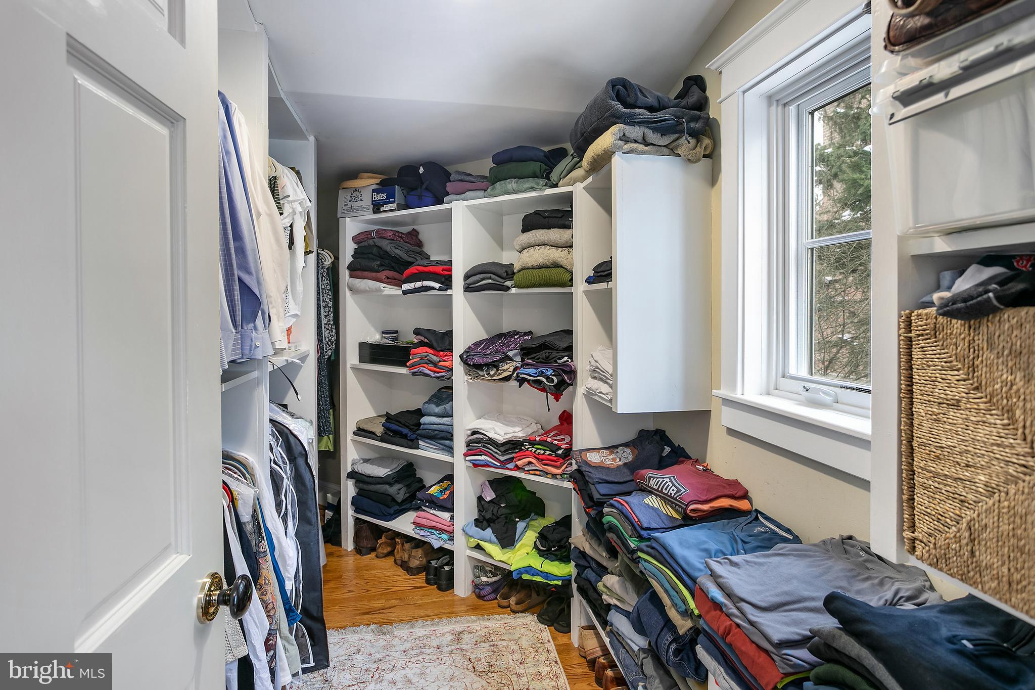 RIDGEWOOD VILLAGE - Residential Lease