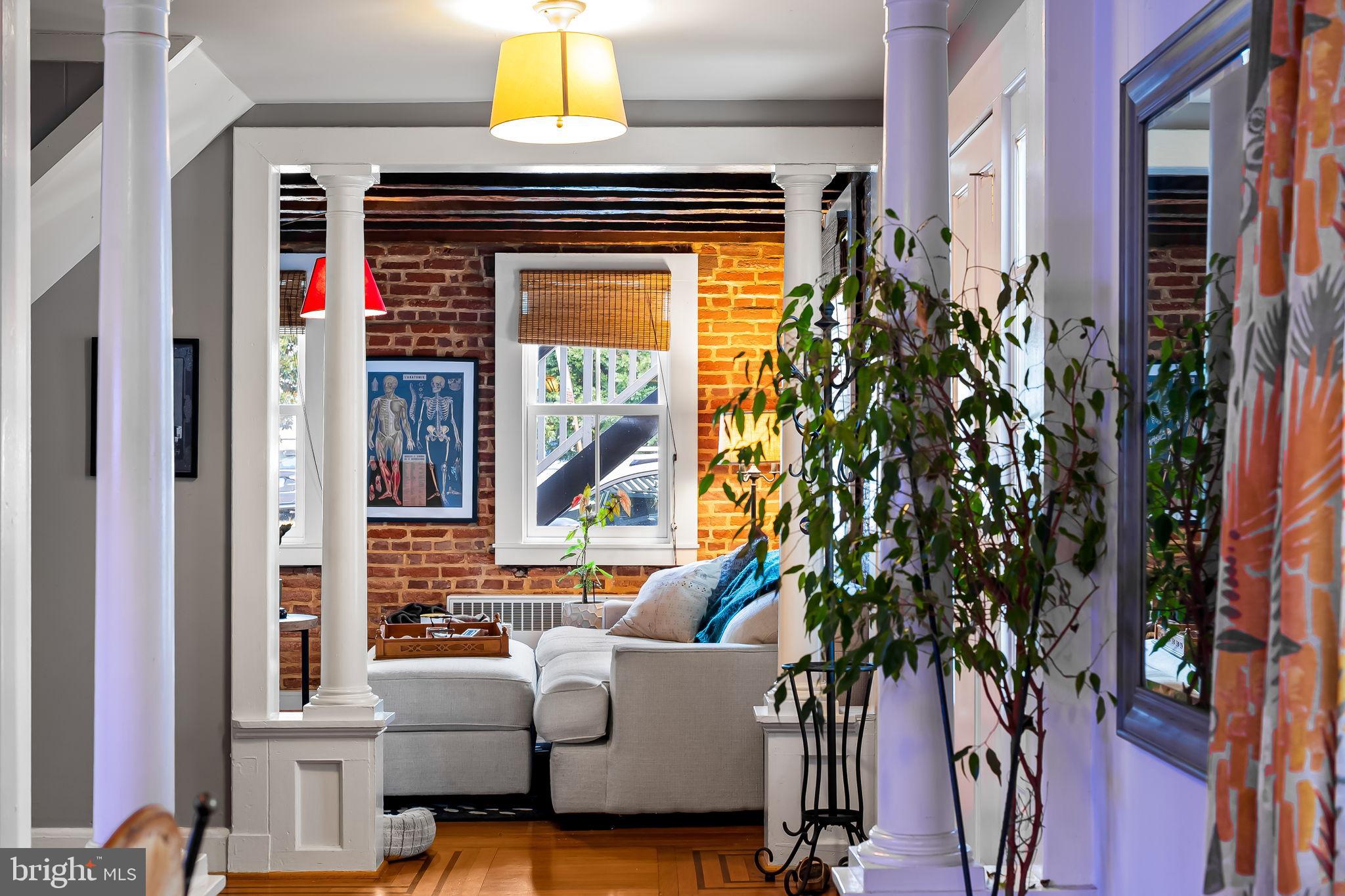 FEDERAL HILL HISTORIC DISTRICT - Residential Income