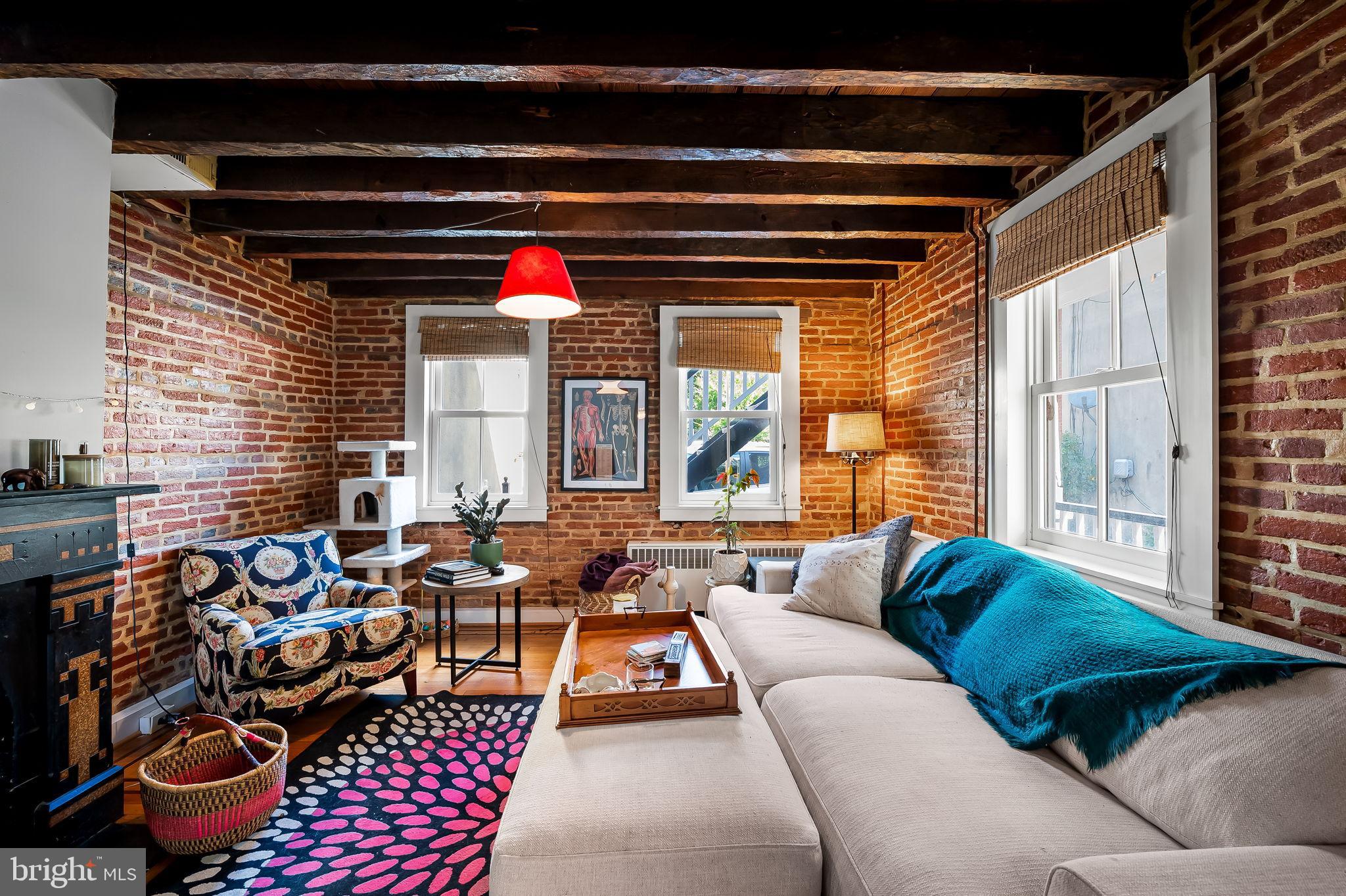 FEDERAL HILL HISTORIC DISTRICT - Residential Income