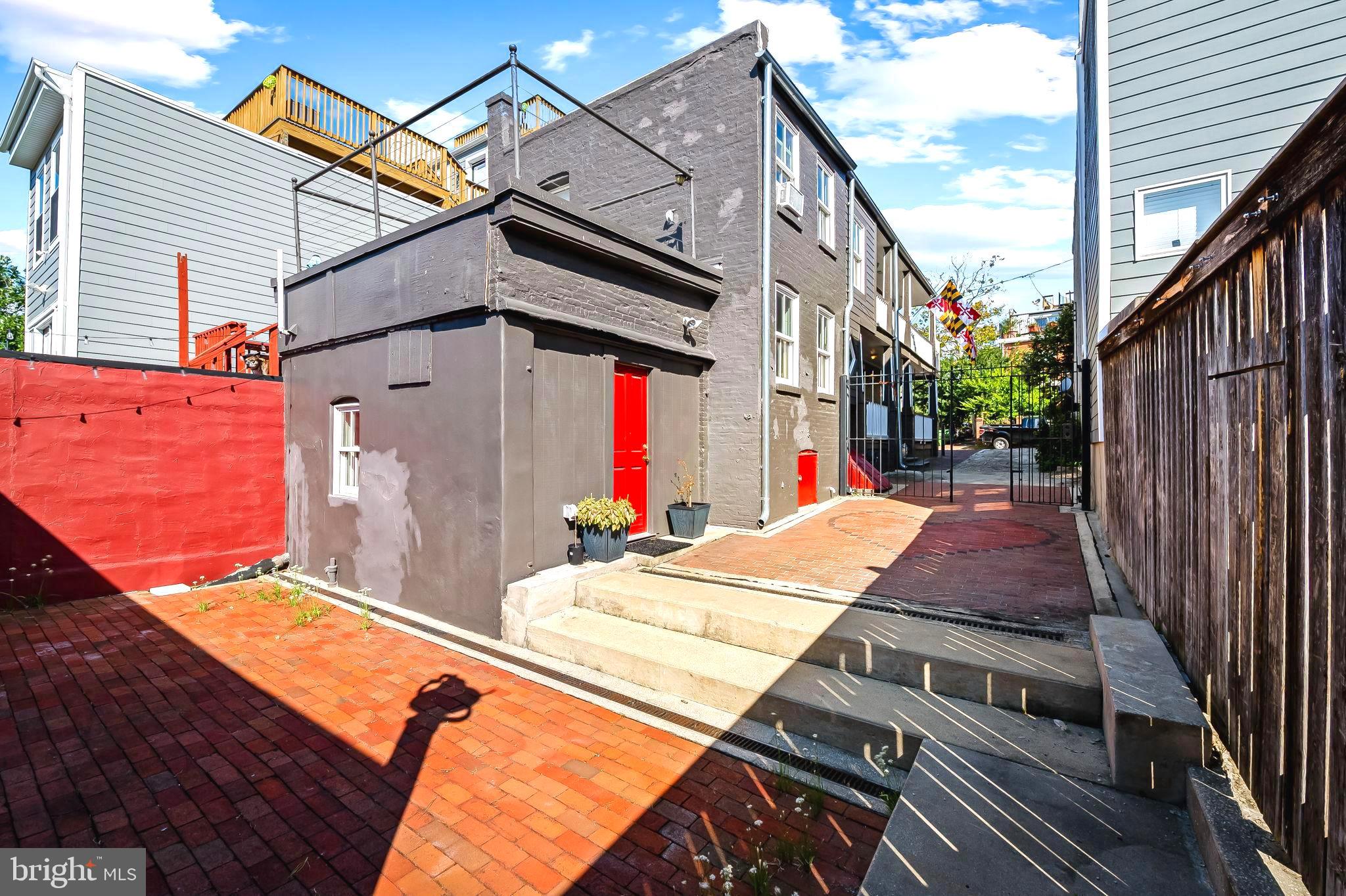FEDERAL HILL HISTORIC DISTRICT - Residential Income